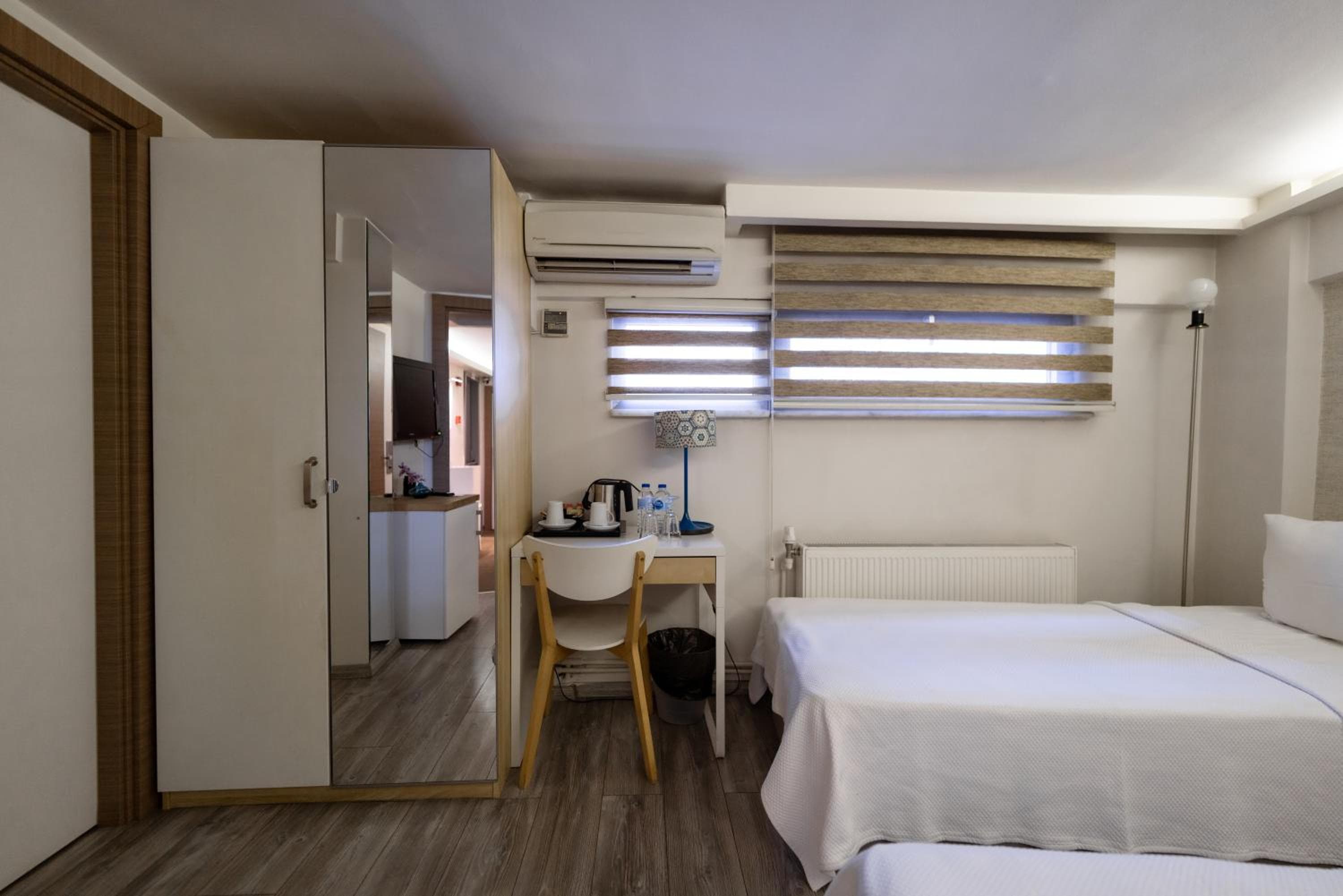 Elanaz Hotel — 2