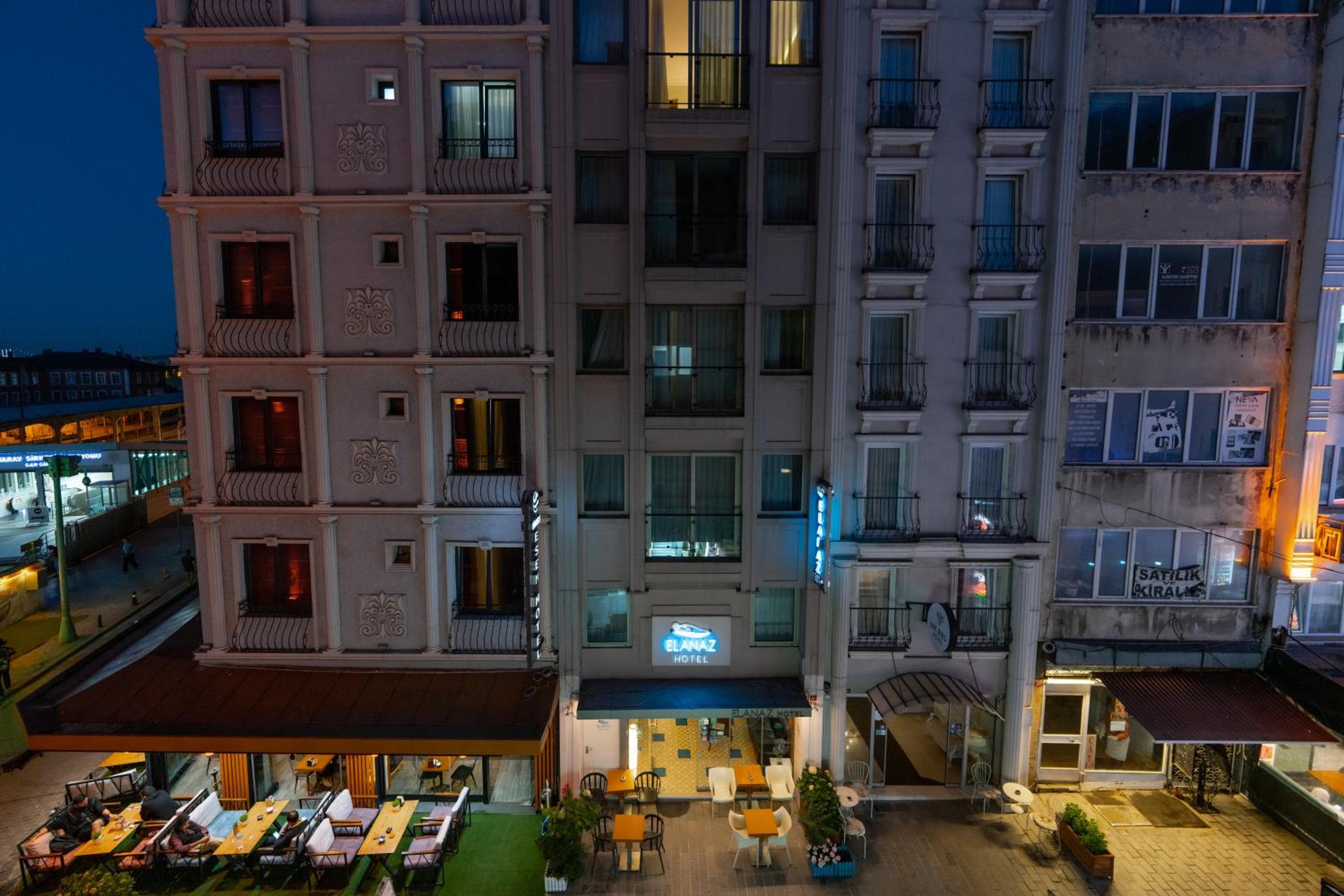 Elanaz Hotel — 3