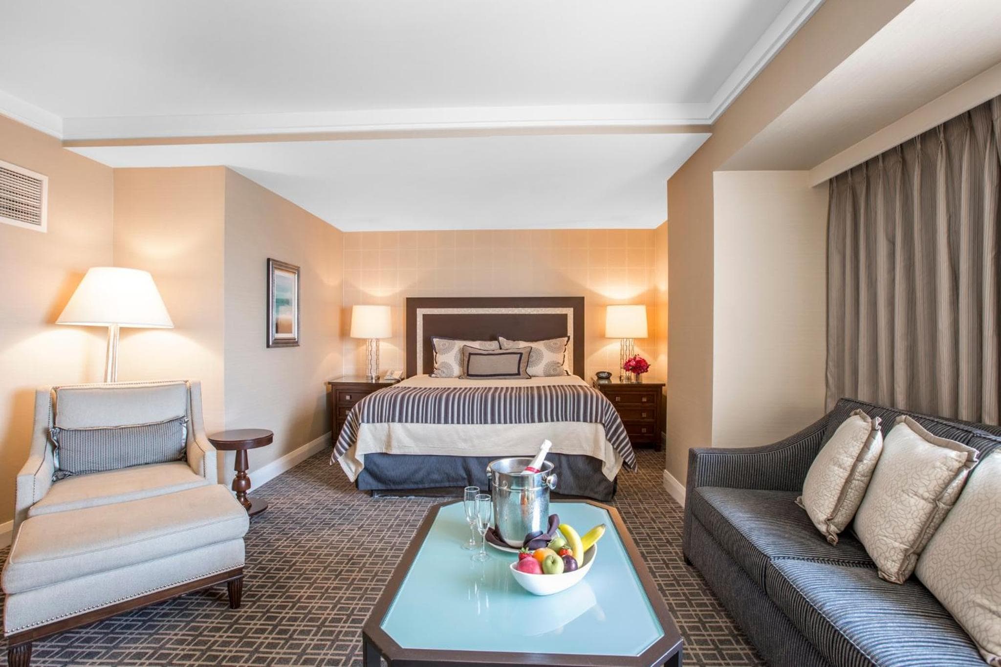 Omni Los Angeles Hotel — 24