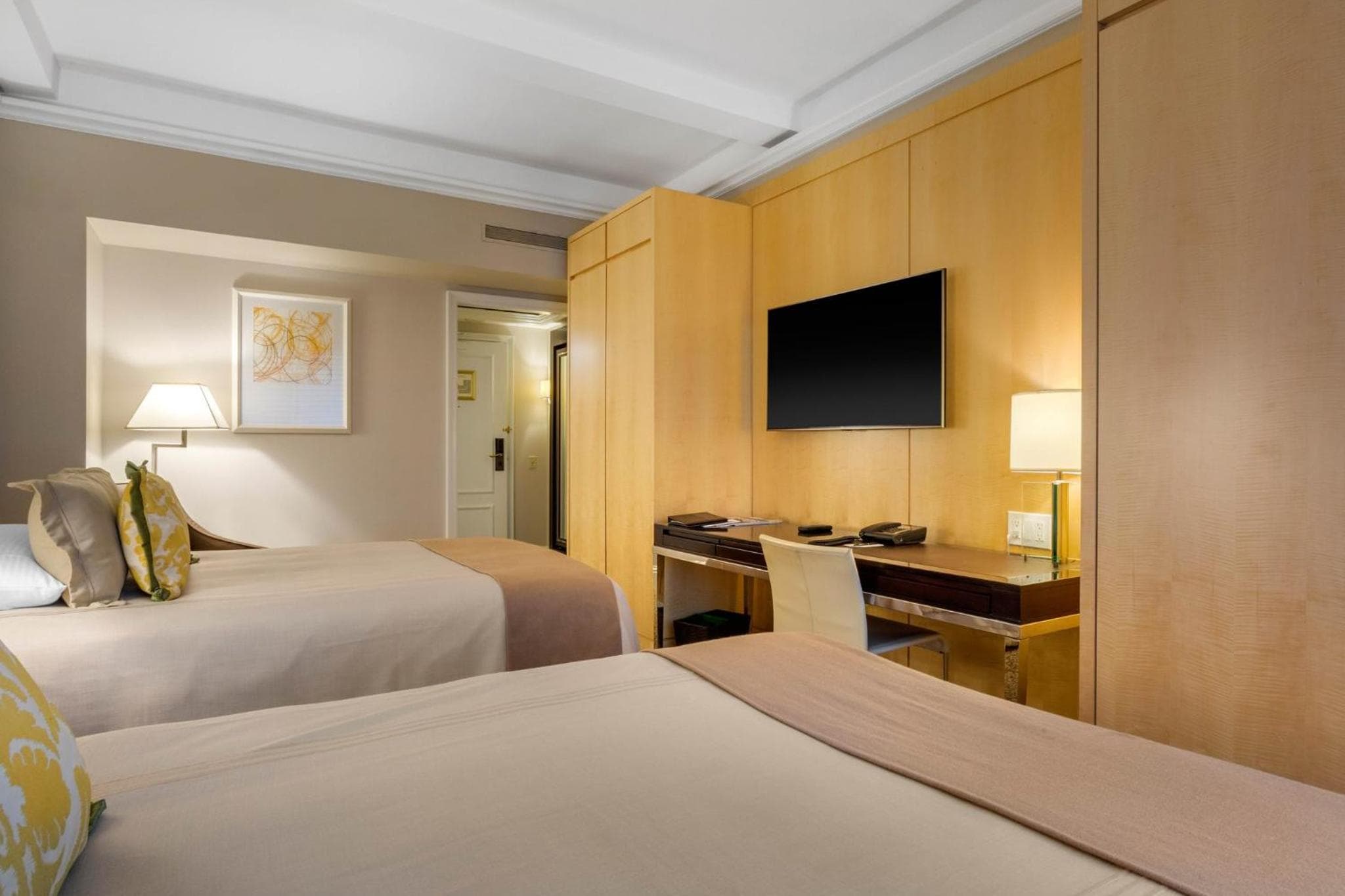 Omni Berkshire Place — 20