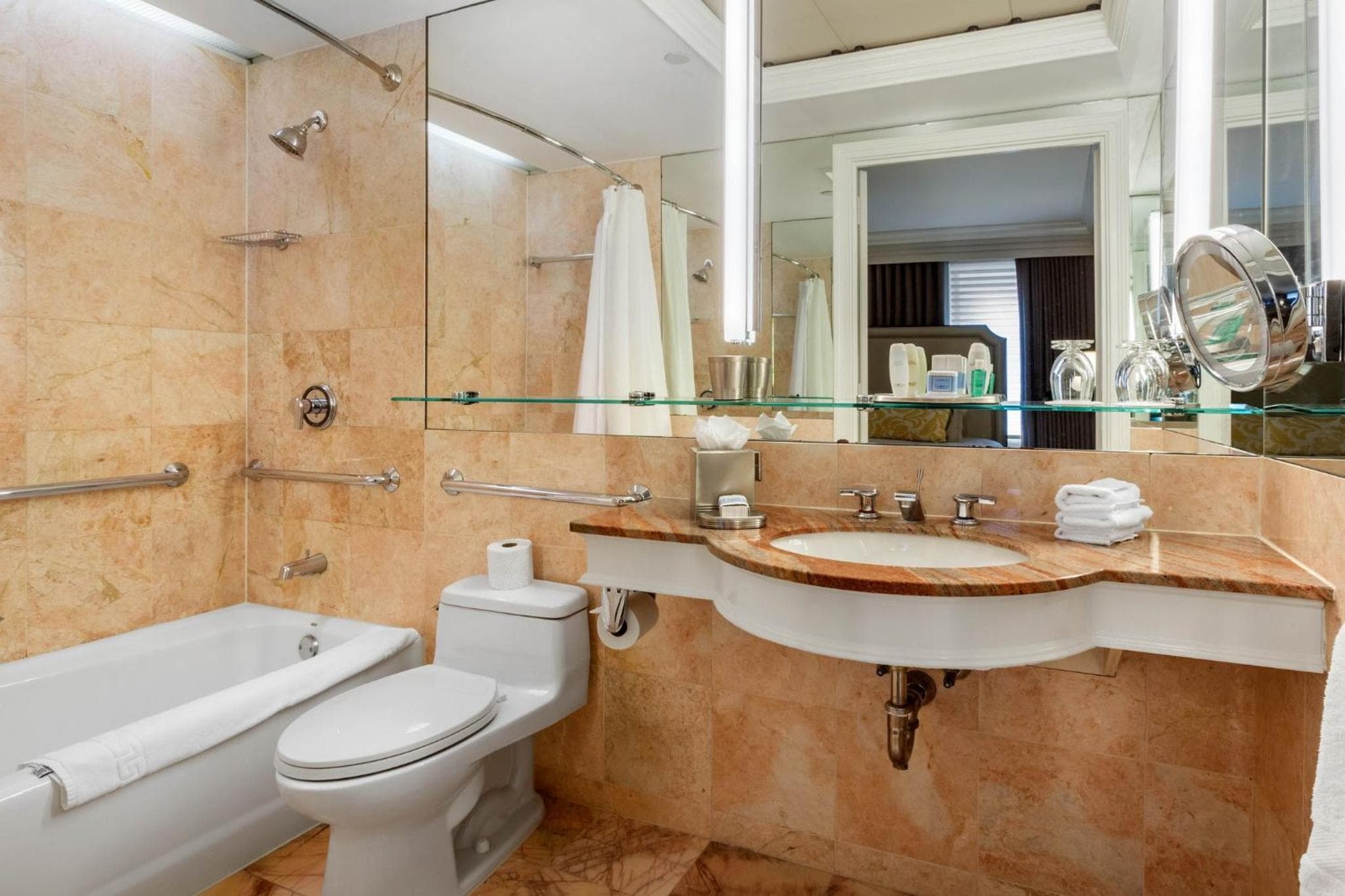 Omni Berkshire Place — 24