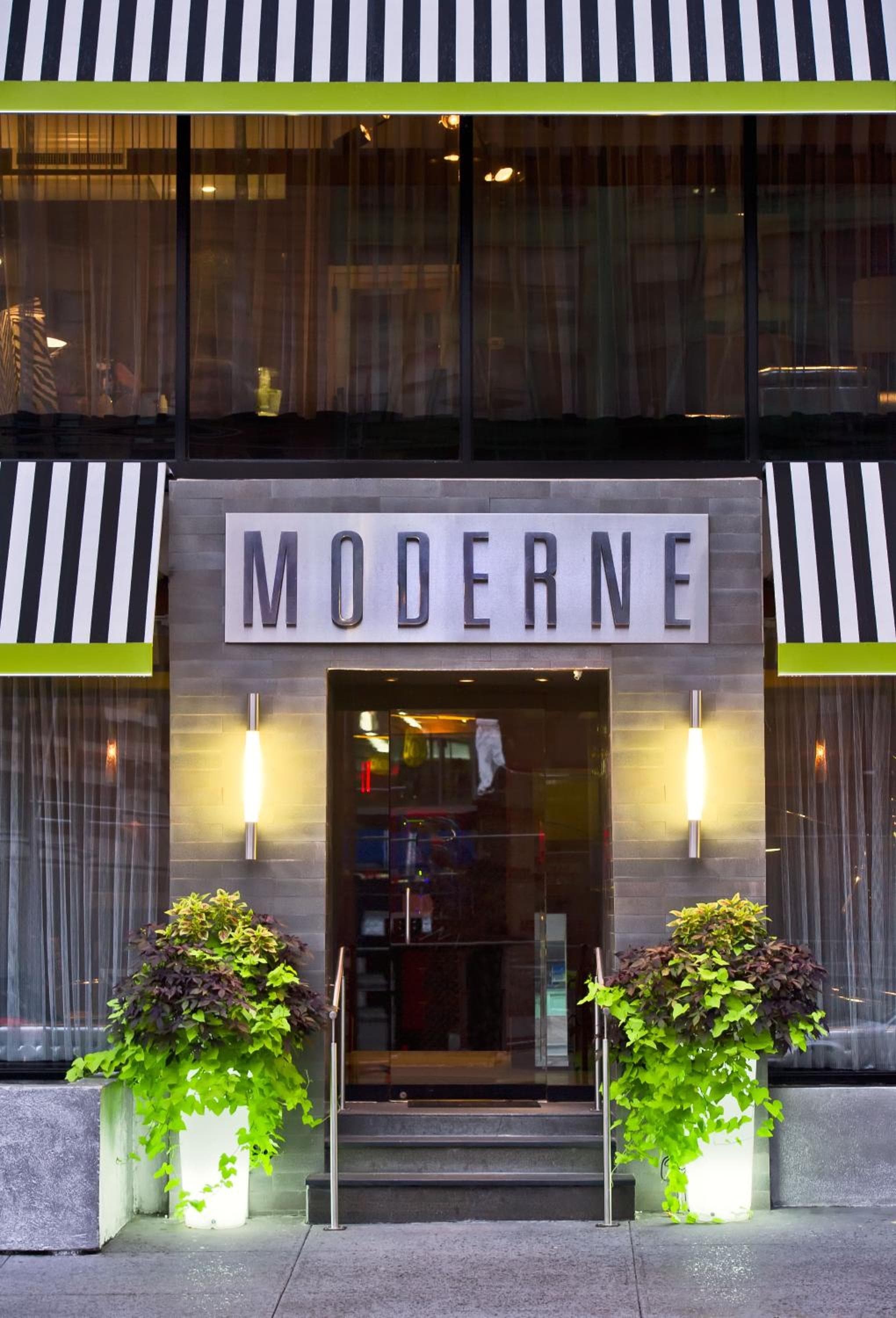 Moderne Hotel — 18