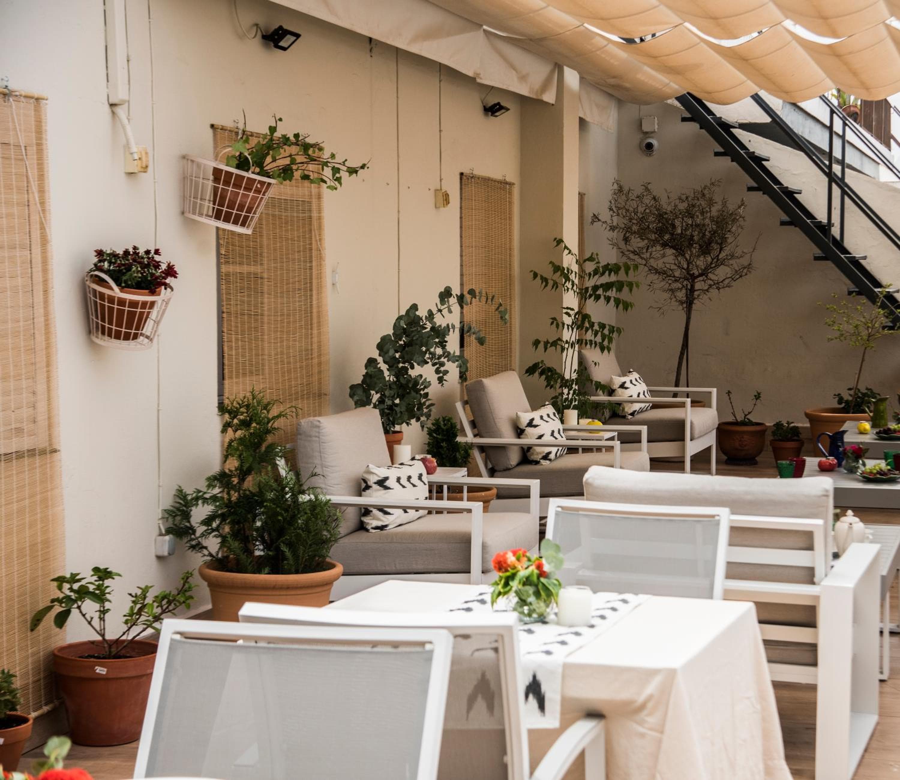 nüa alameda — 14