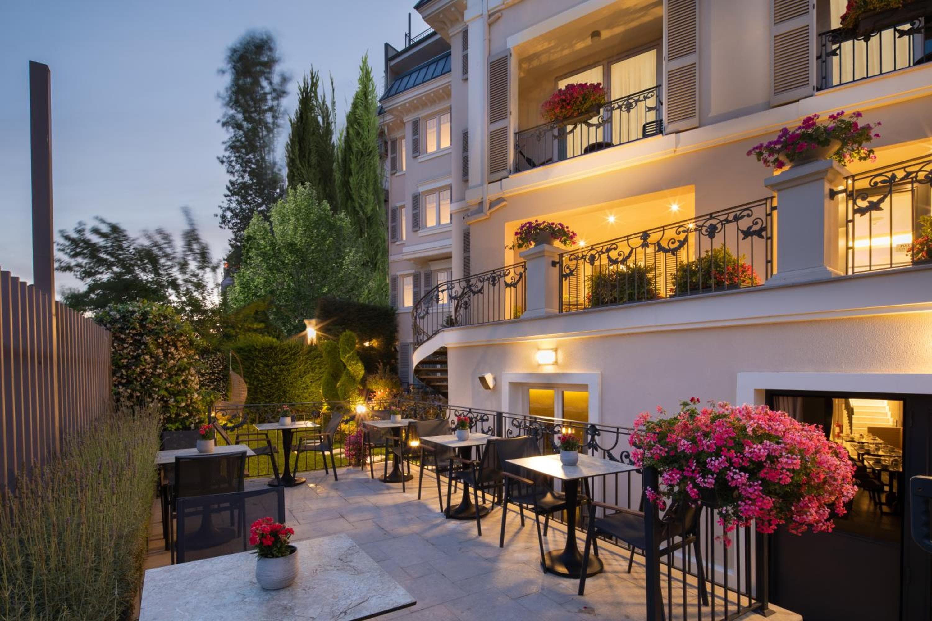 Inicio Hotel — 23