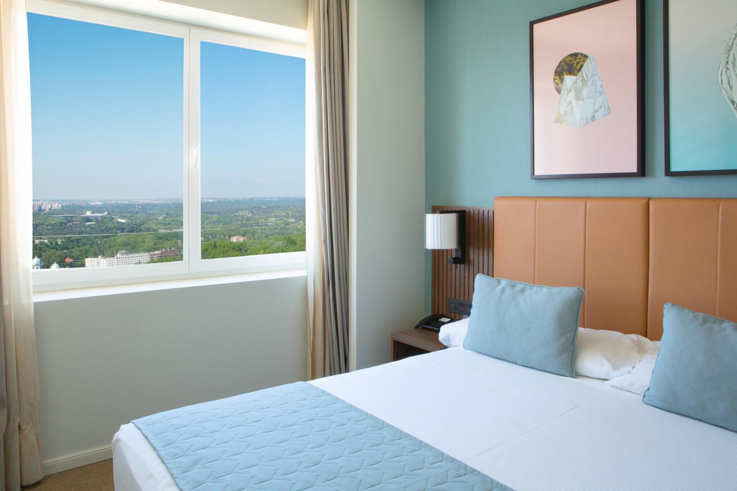 Riu Plaza España — 17