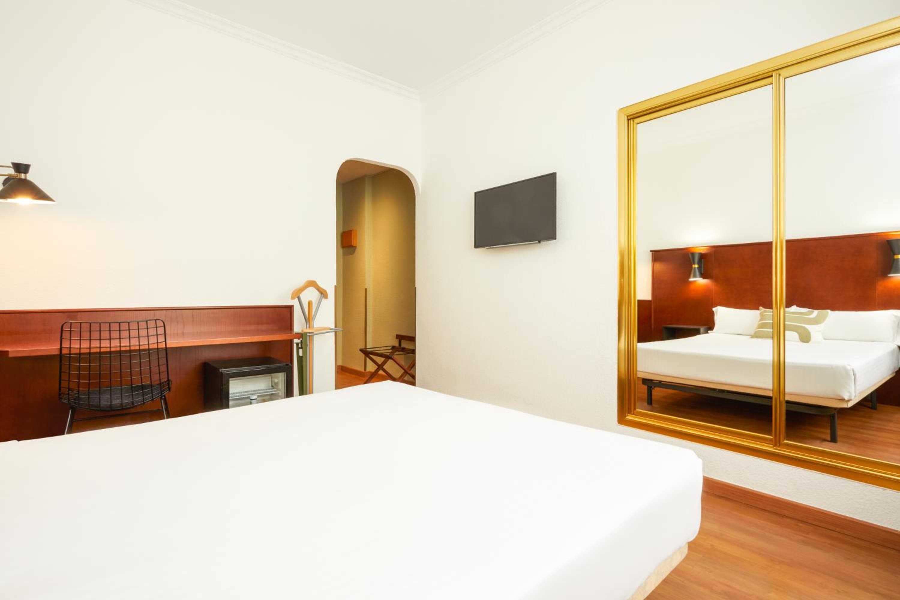 Hotel Casón del Tormes by HappyCulture — 10