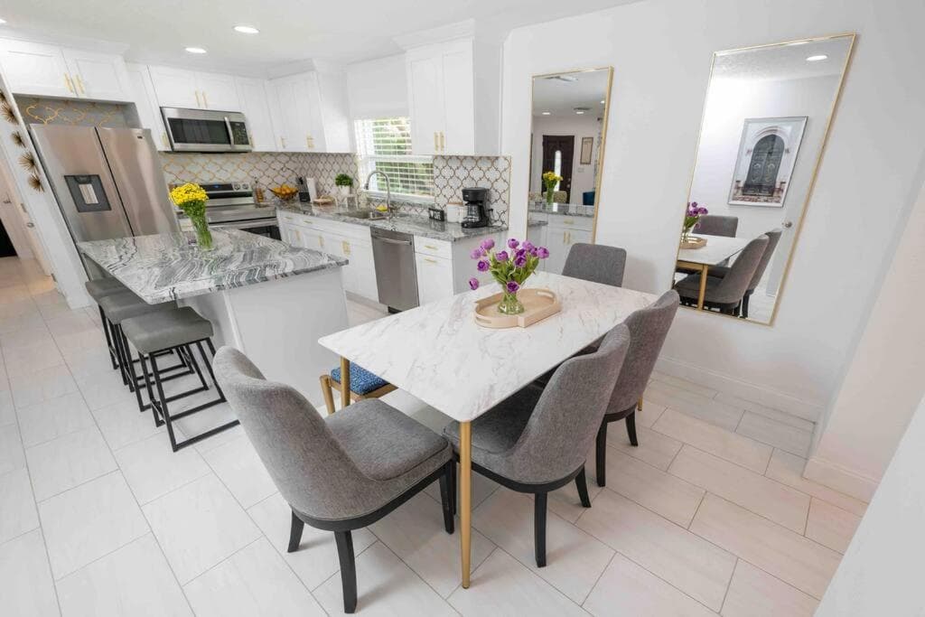 Beautiful House, Walking Distance to Stadium — 6