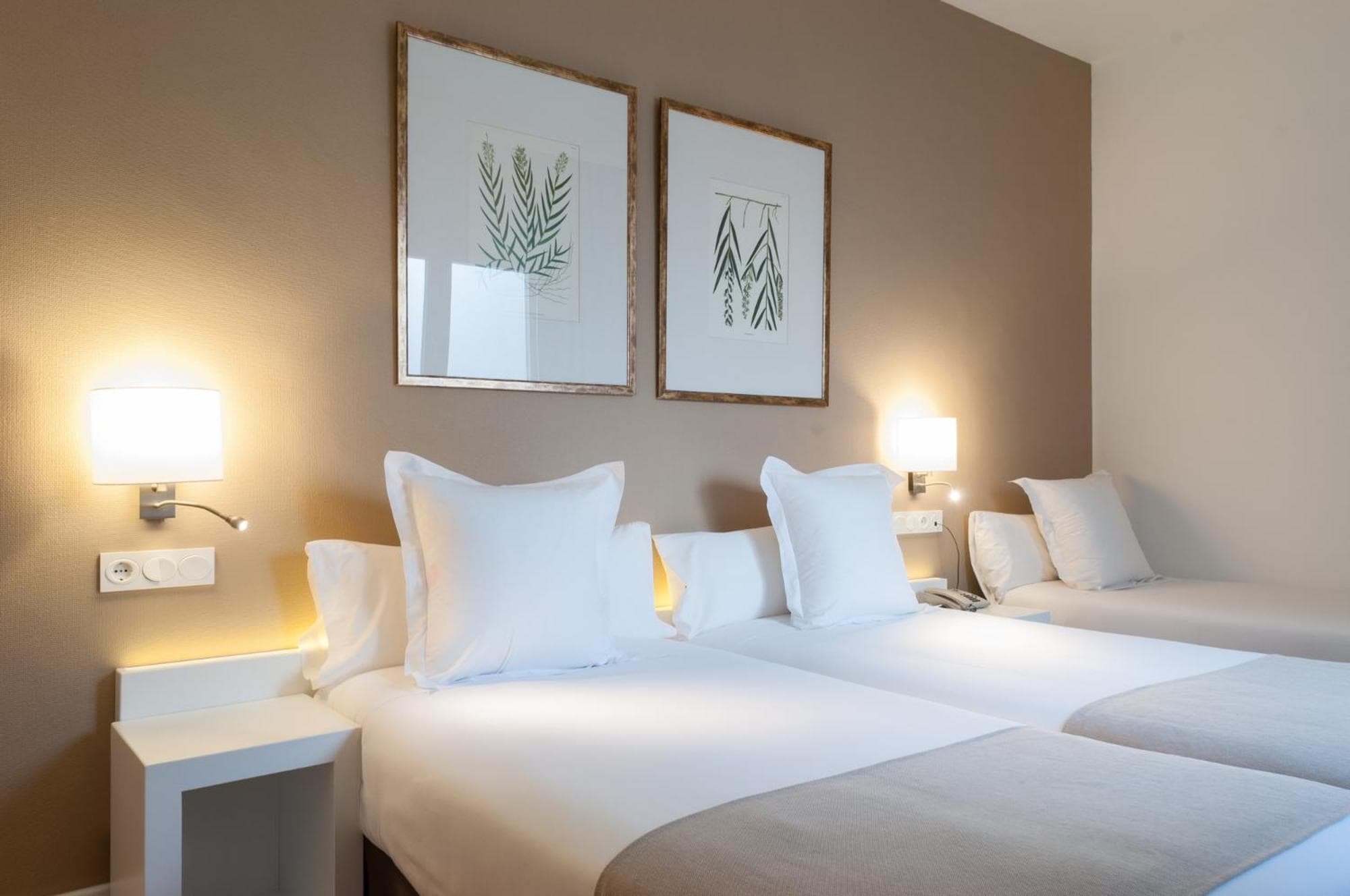 Hotel Alcázar — 30