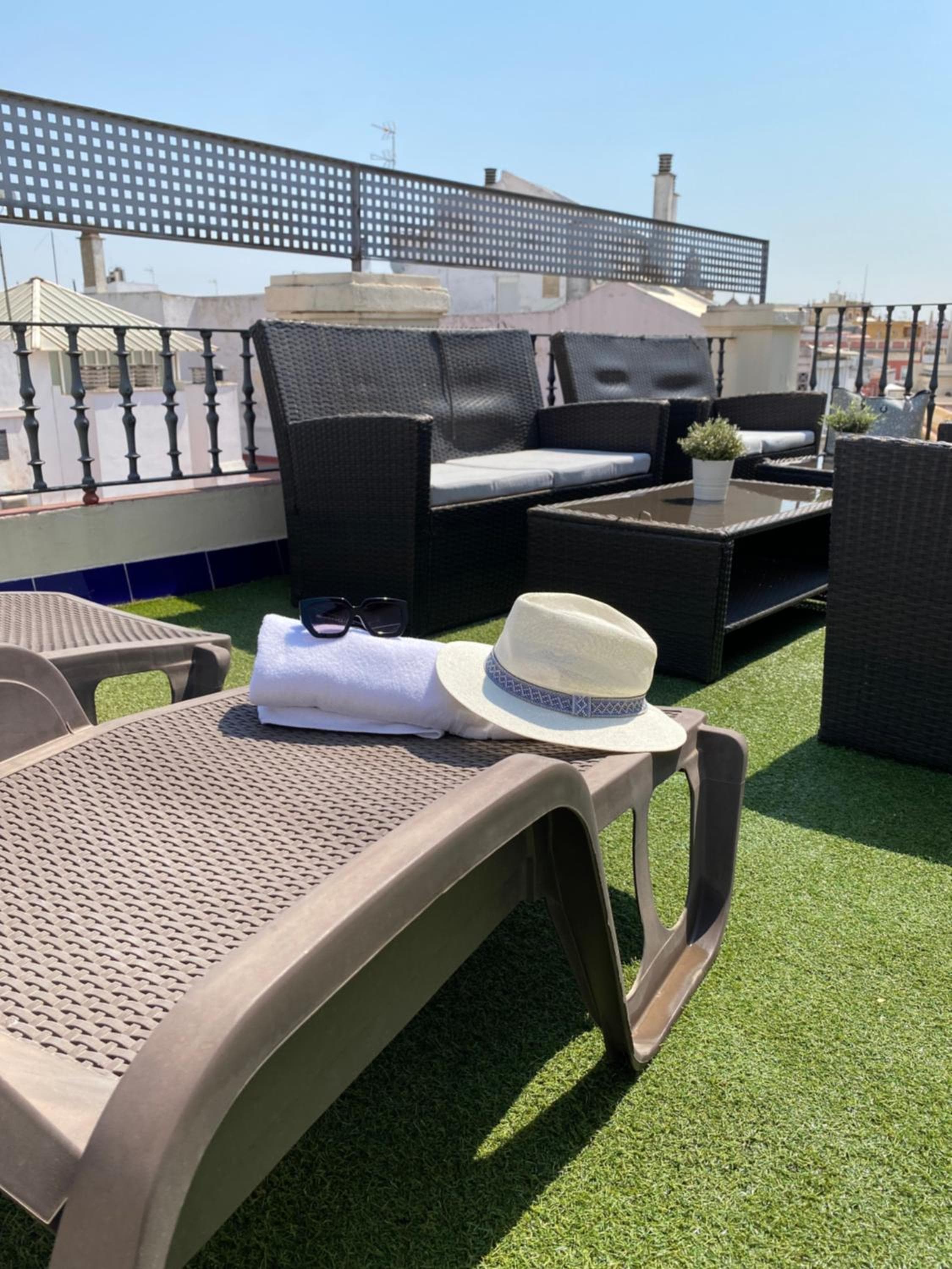 Hotel Plaza — 6