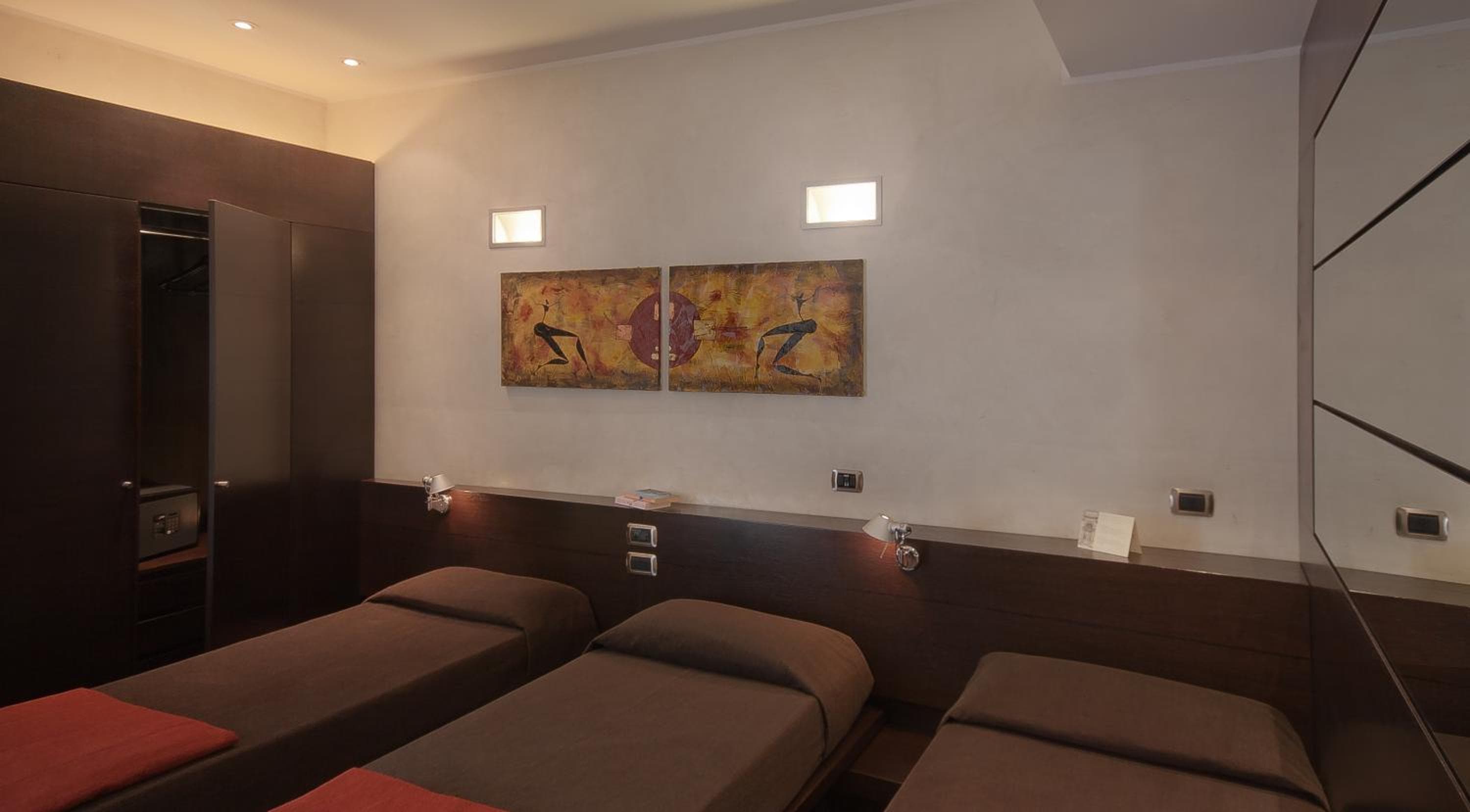 Hotel Accademia — 11