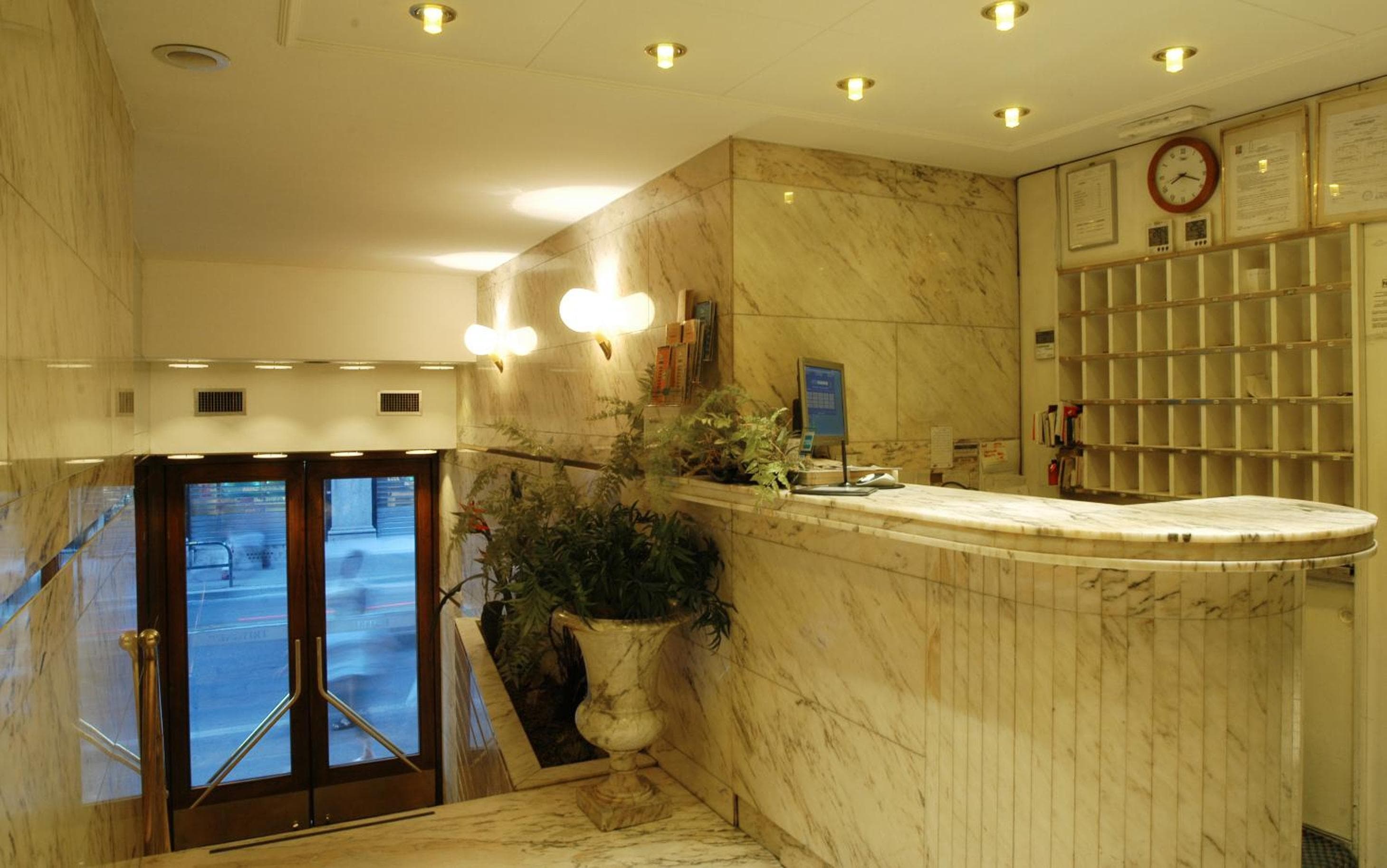 Hotel Tritón — 2