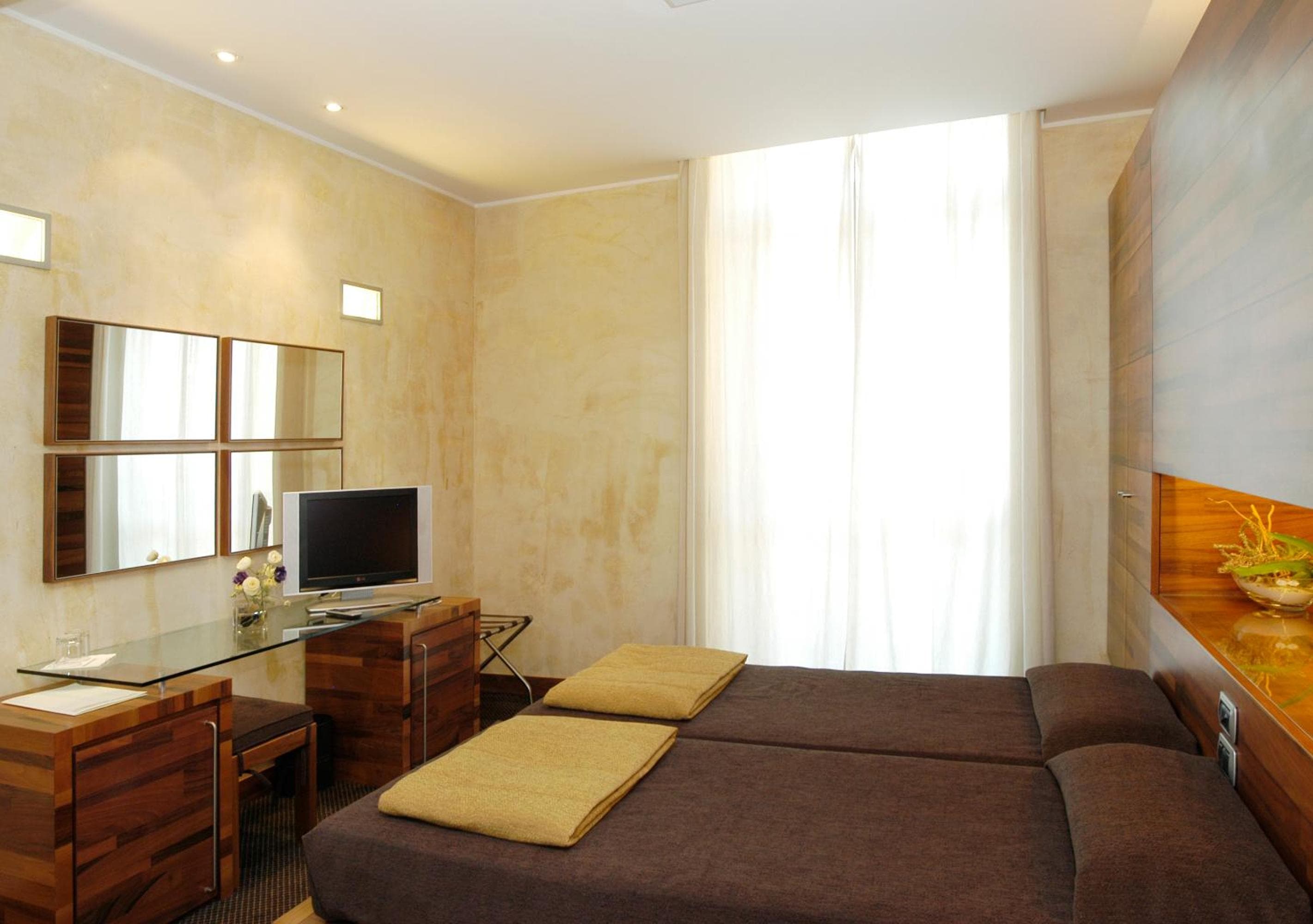 Hotel Tritone — 27