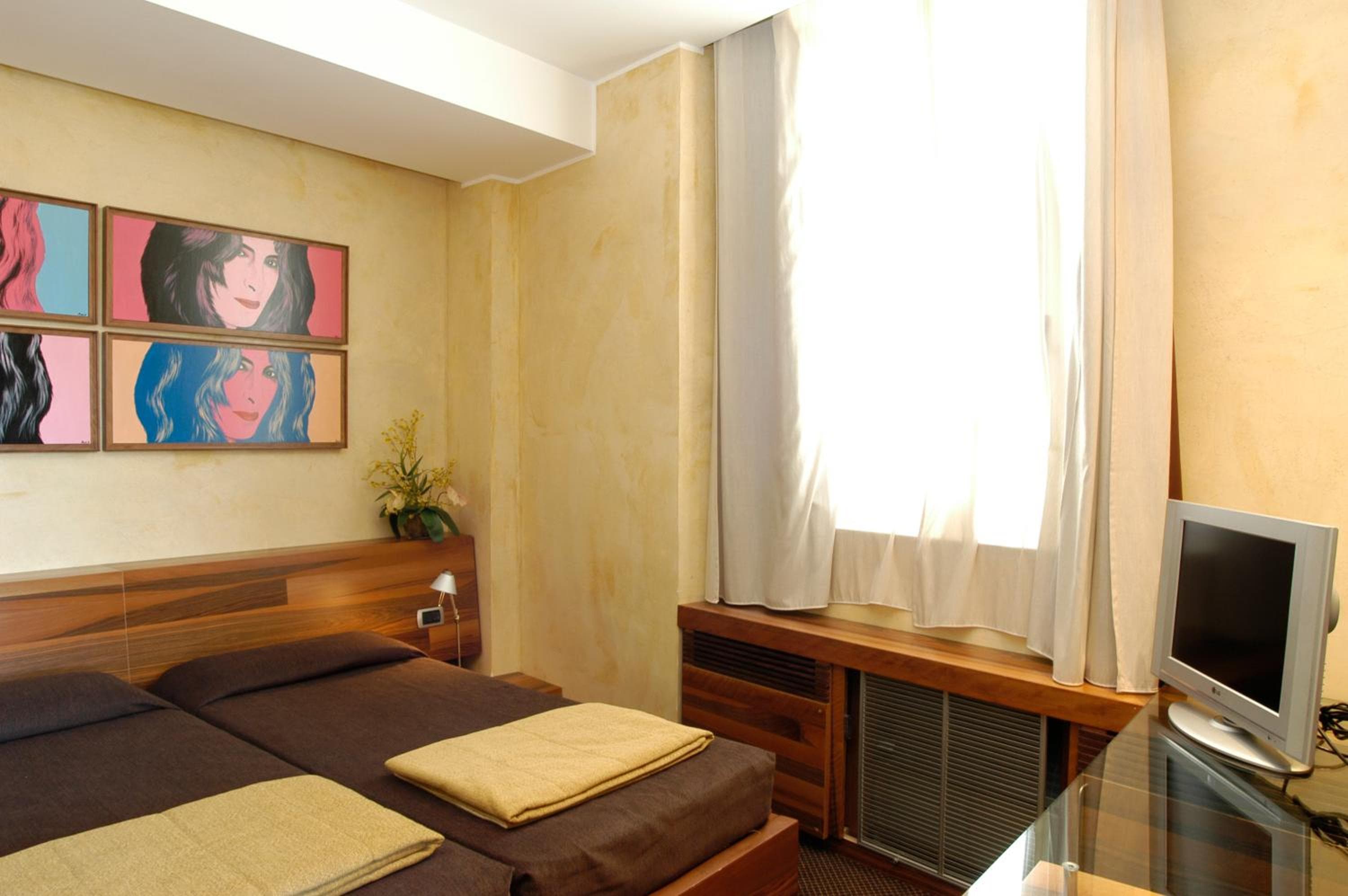 Hotel Tritone — 21