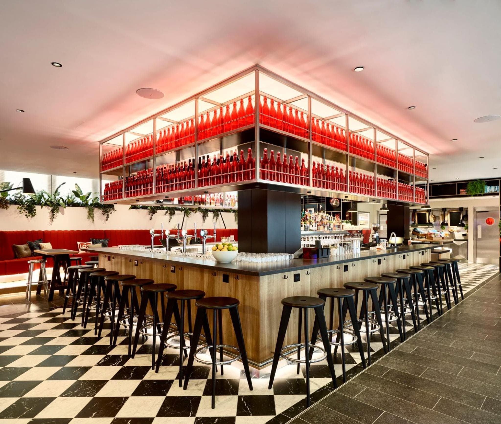 citizenM London Victoria Station — 5