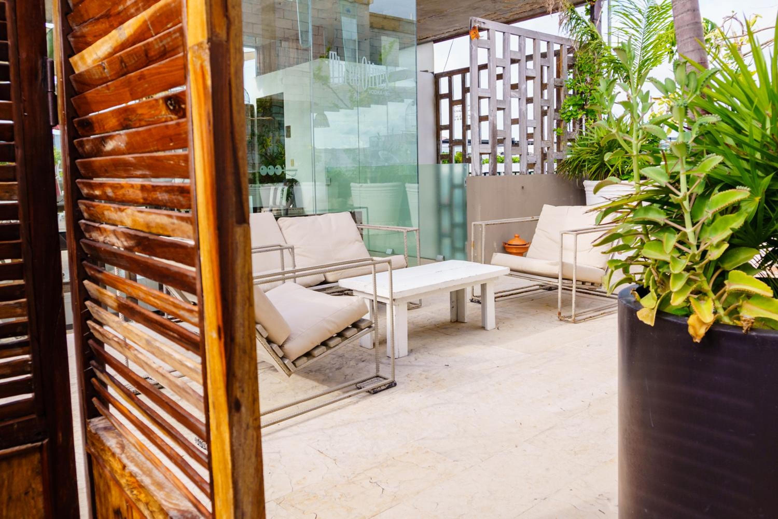 Be Playa Hotel Boutique & Rooftop Bar - Adults Only — 12