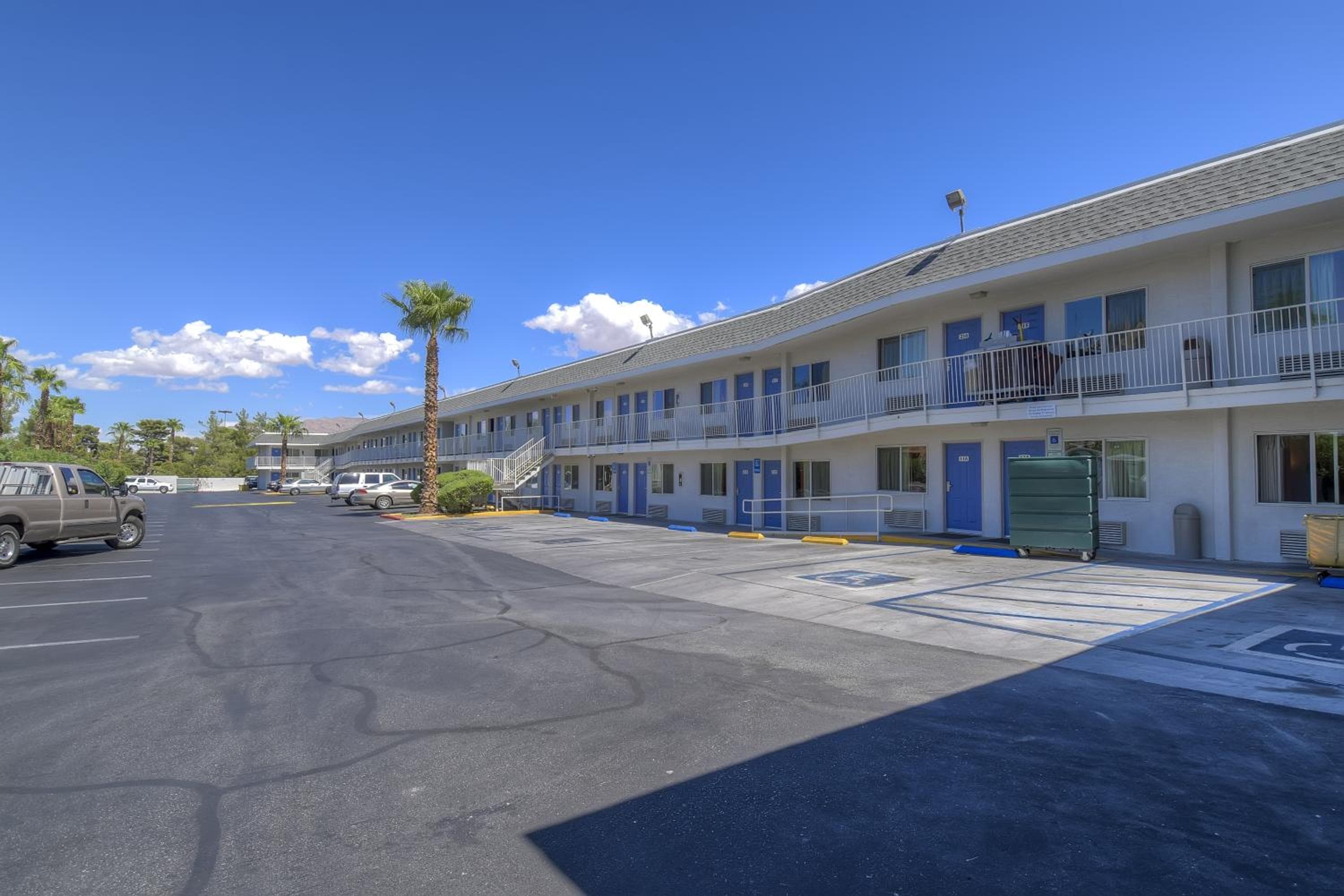 Las Vegas, NV - Boulder Highway — 21
