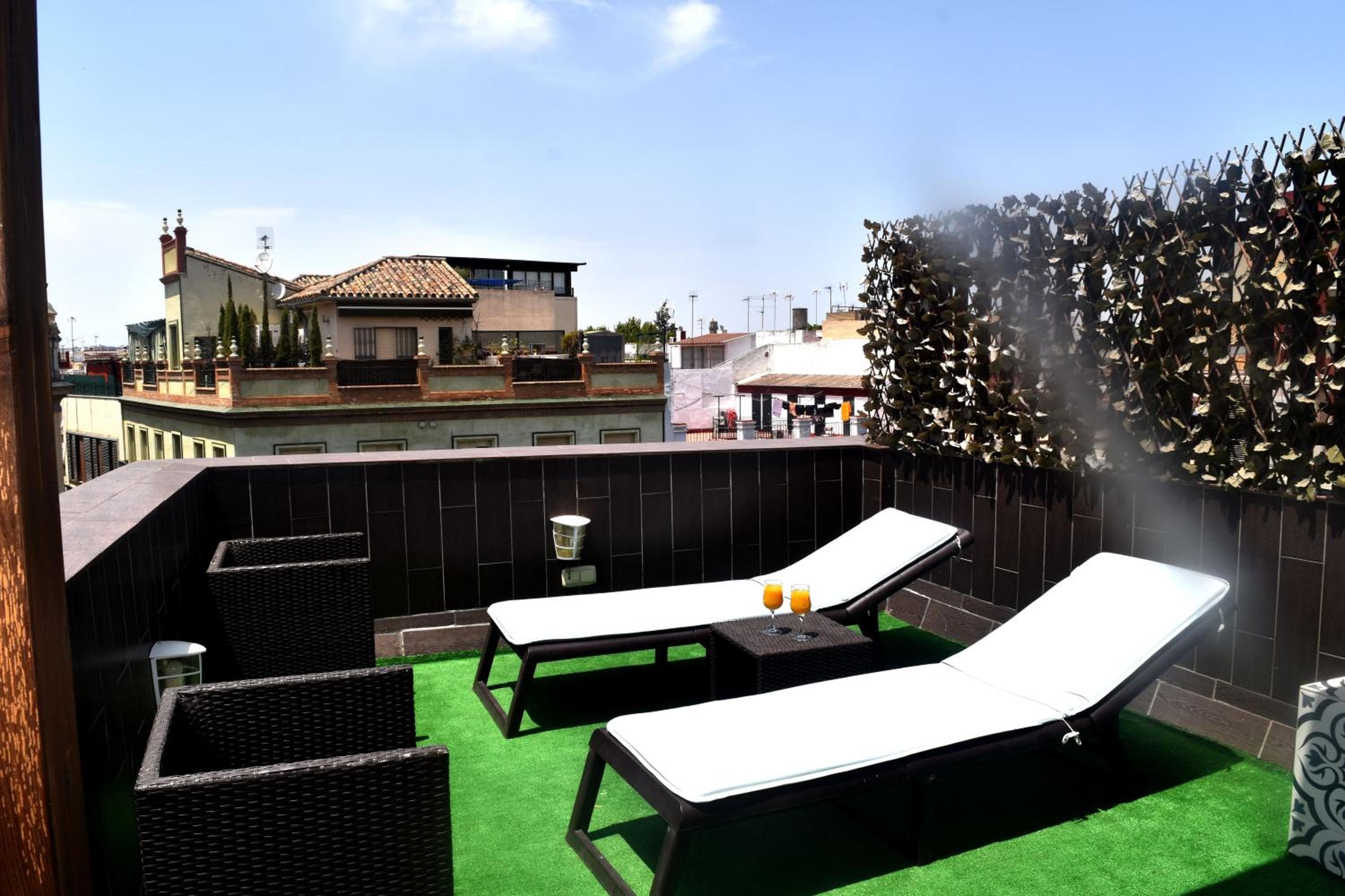 Ático céntrico plaza Moravia ,San Julian. — 23