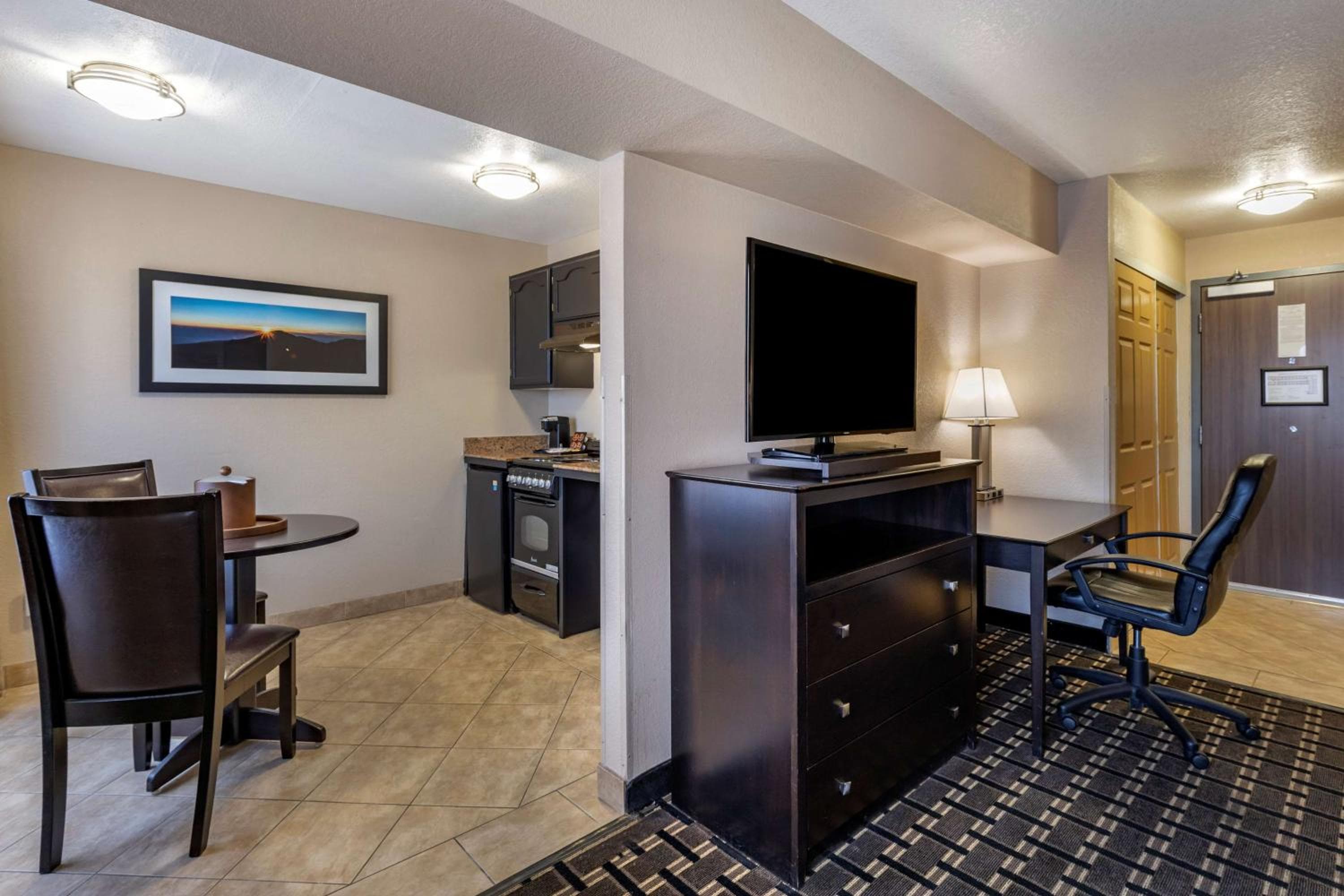 Best Western Plus Las Vegas West — 29