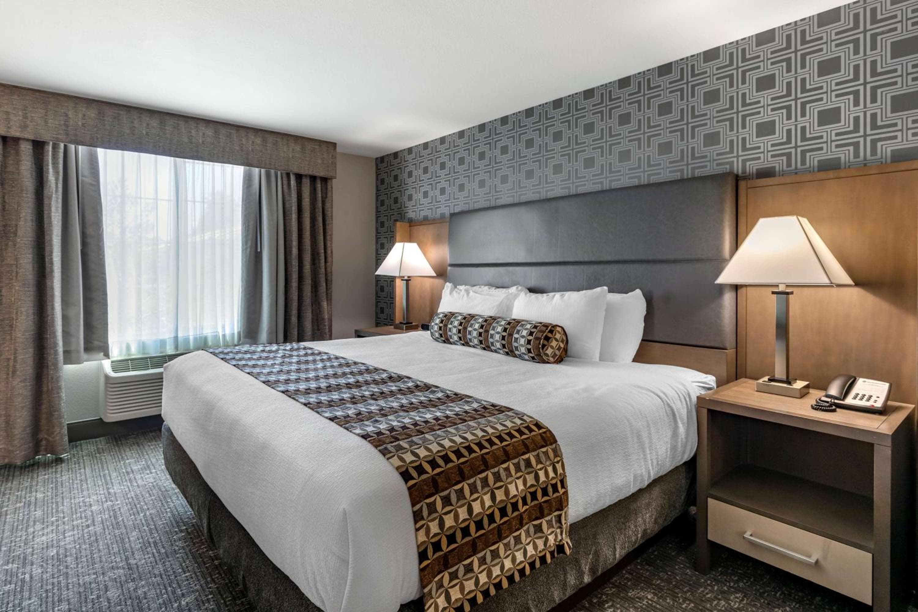Best Western Plus Las Vegas West — 15