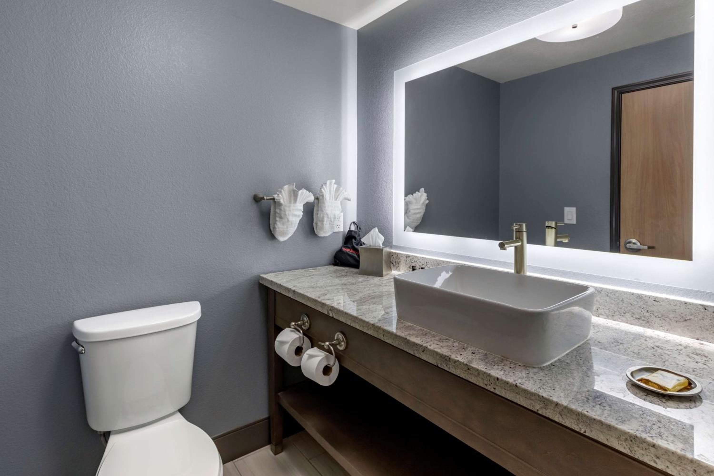 Best Western Plus Las Vegas West — 29