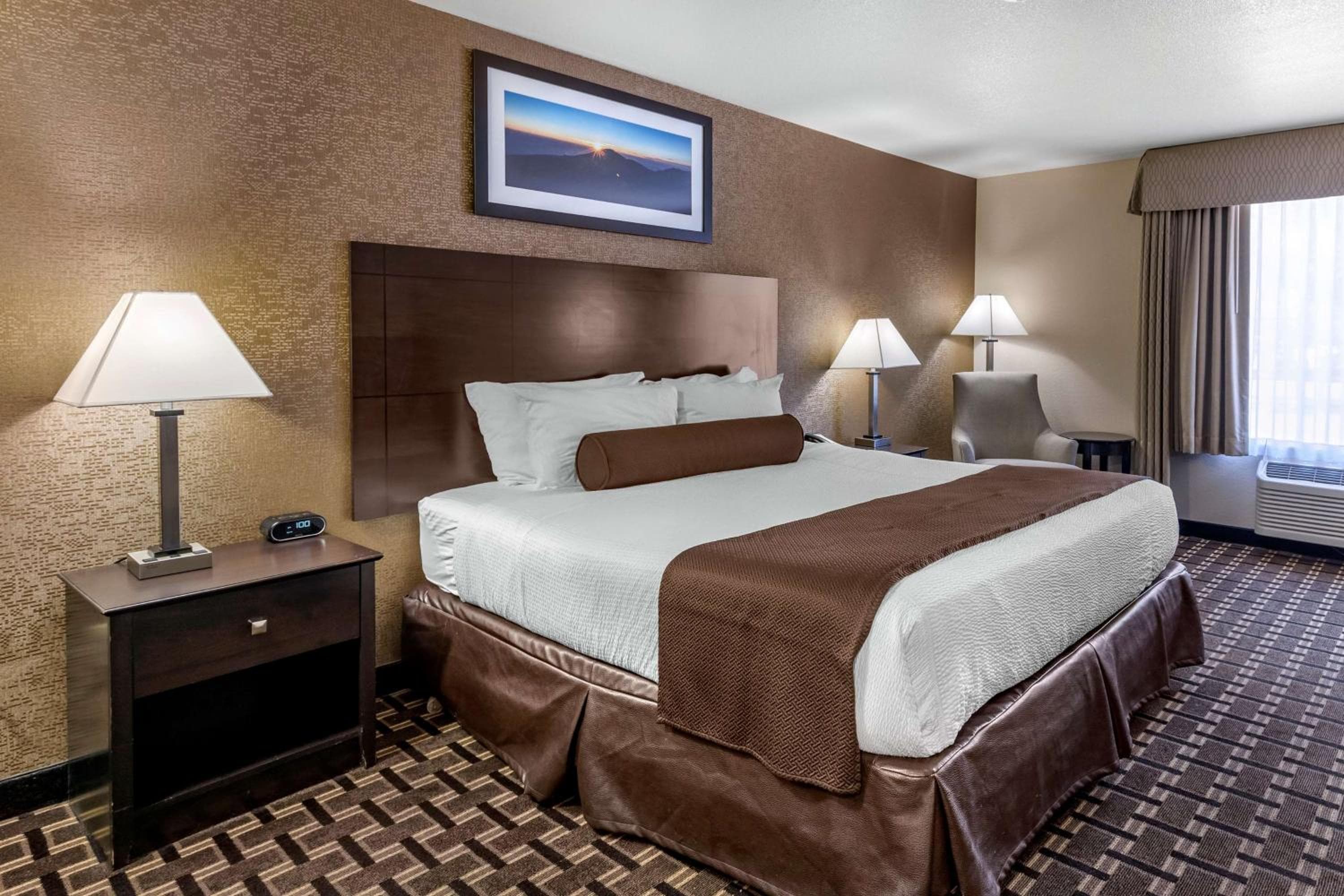 Best Western Plus Las Vegas West — 24