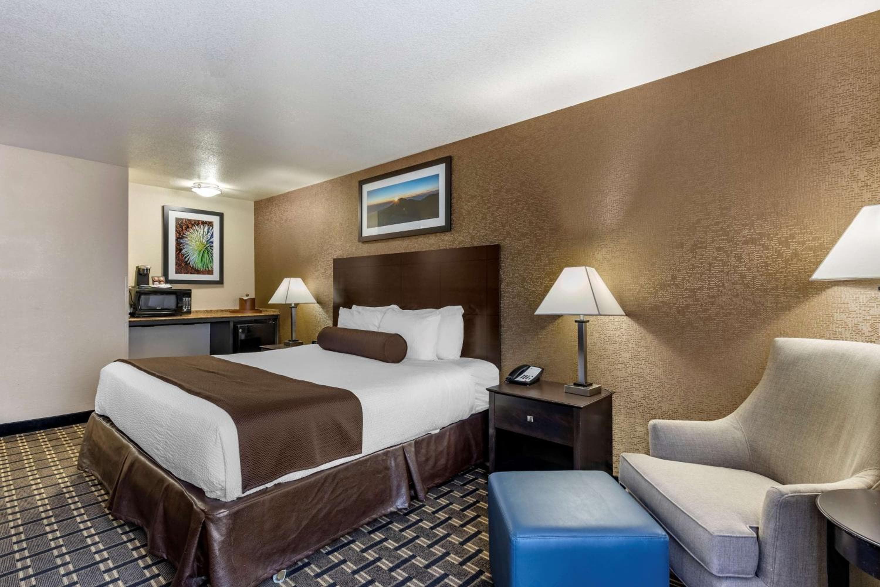 Best Western Plus Las Vegas West — 21