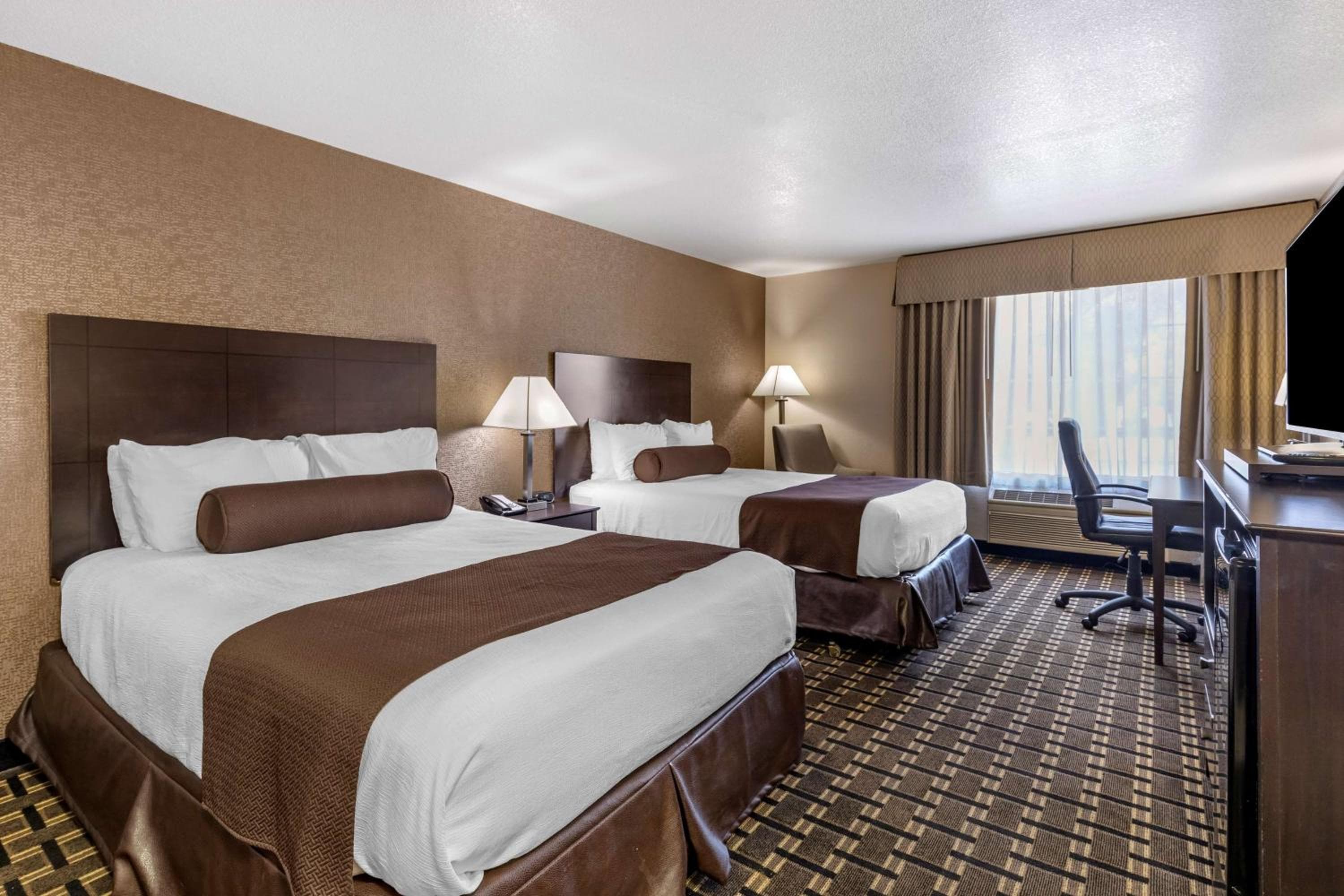 Best Western Plus Las Vegas West — 21