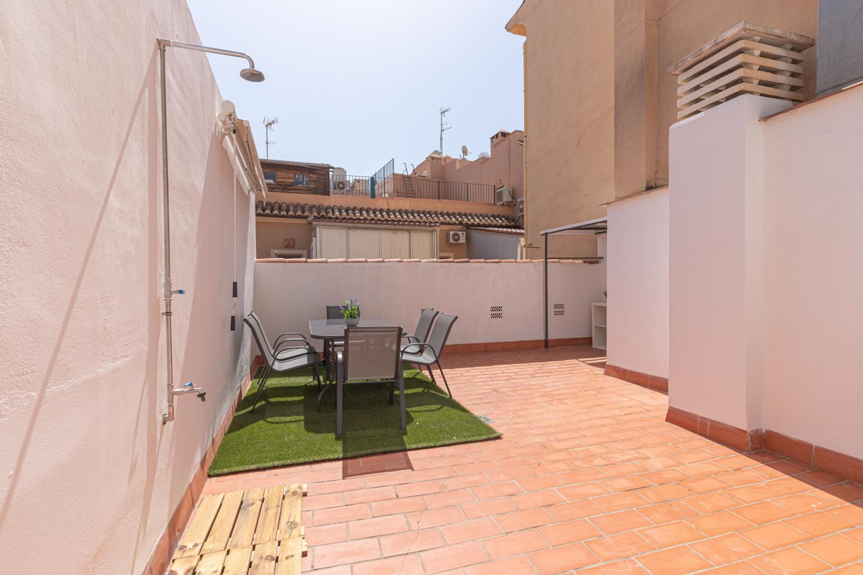 Thyssen Boutique Apartments di Caleta Homes — 12