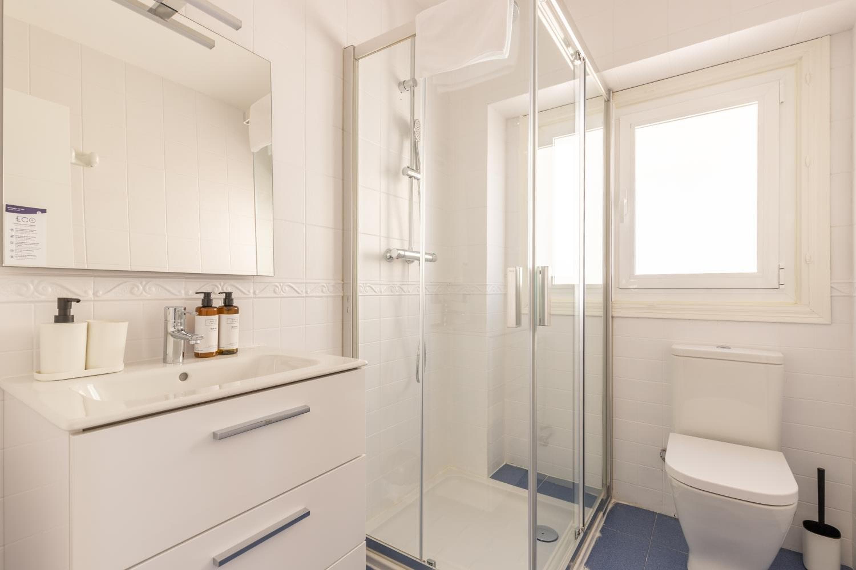 Thyssen Boutique Apartments di Caleta Homes — 13