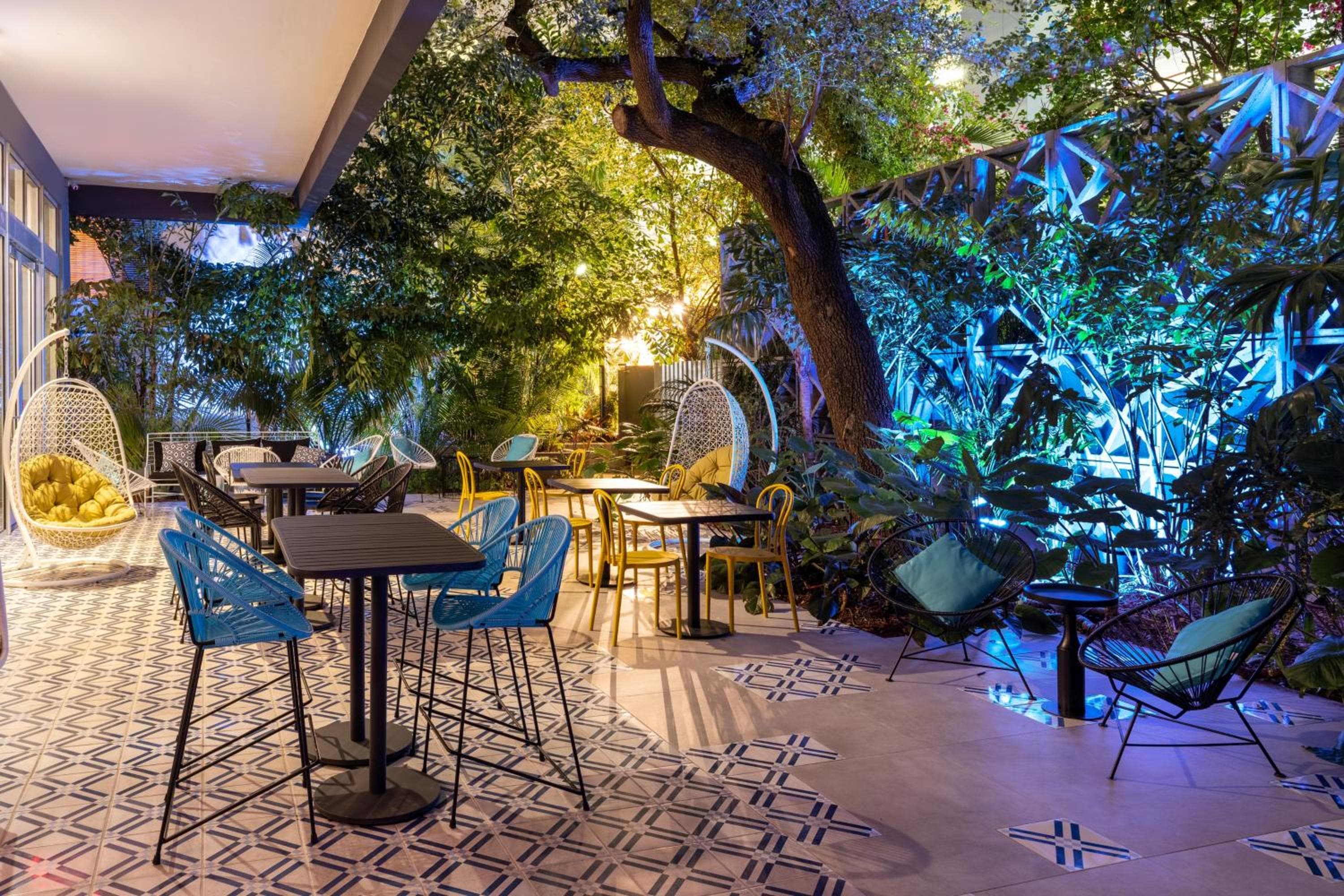 Atwell Suites - Miami Brickell, an IHG Hotel — 7