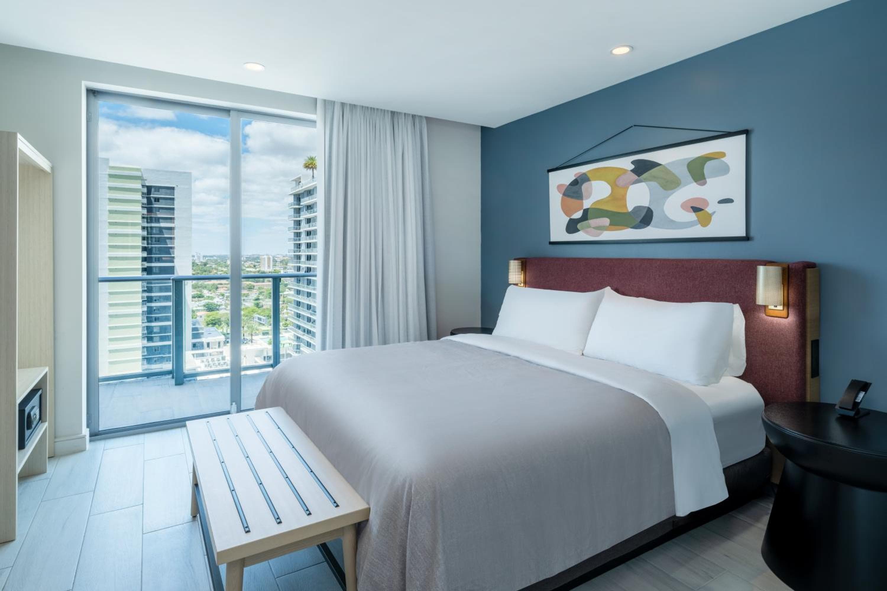 Atwell Suites Miami Brickell by IHG — 27