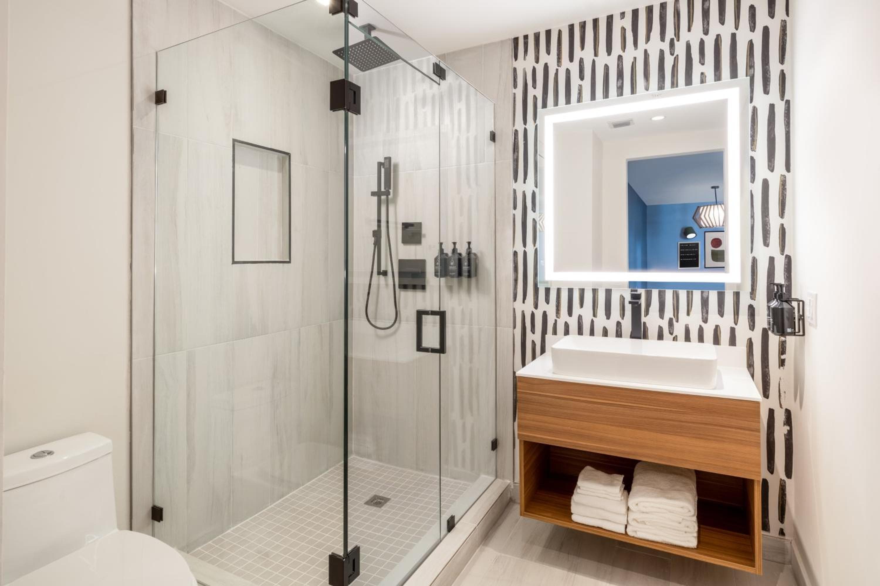 Atwell Suites Miami Brickell by IHG — 16