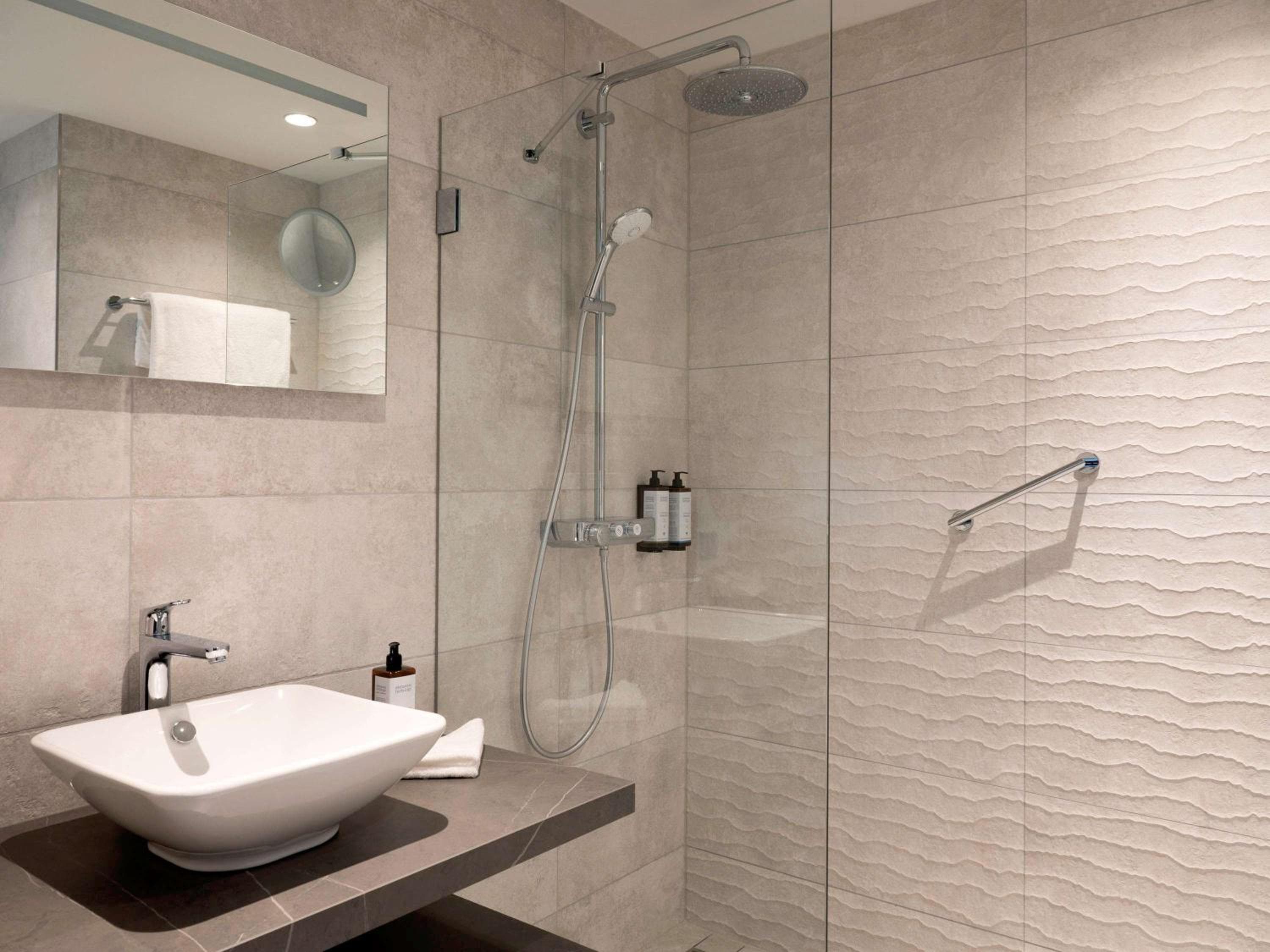 Mercure Amsterdam North Station — 14