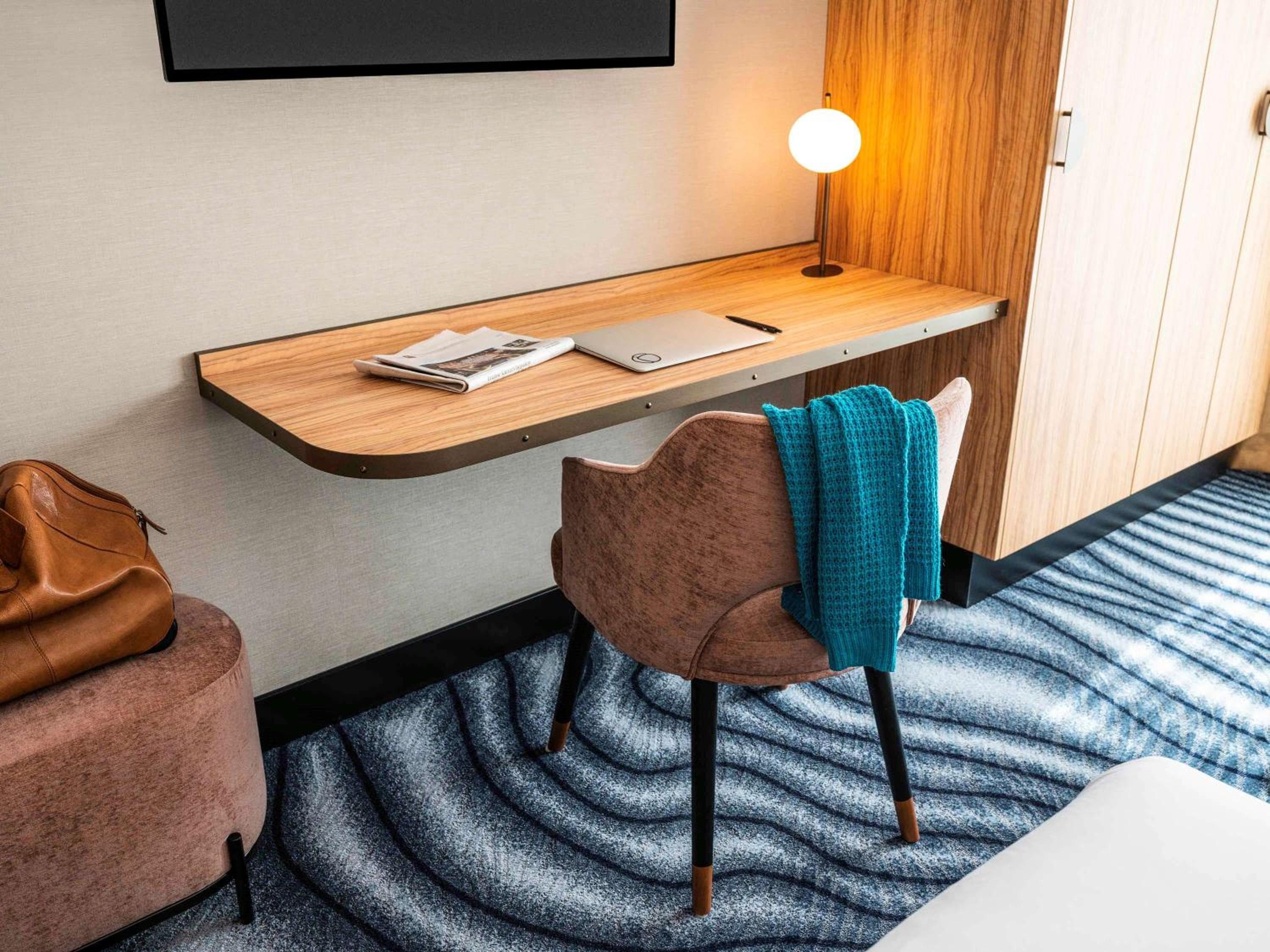 Mercure Amsterdam North Station — 21