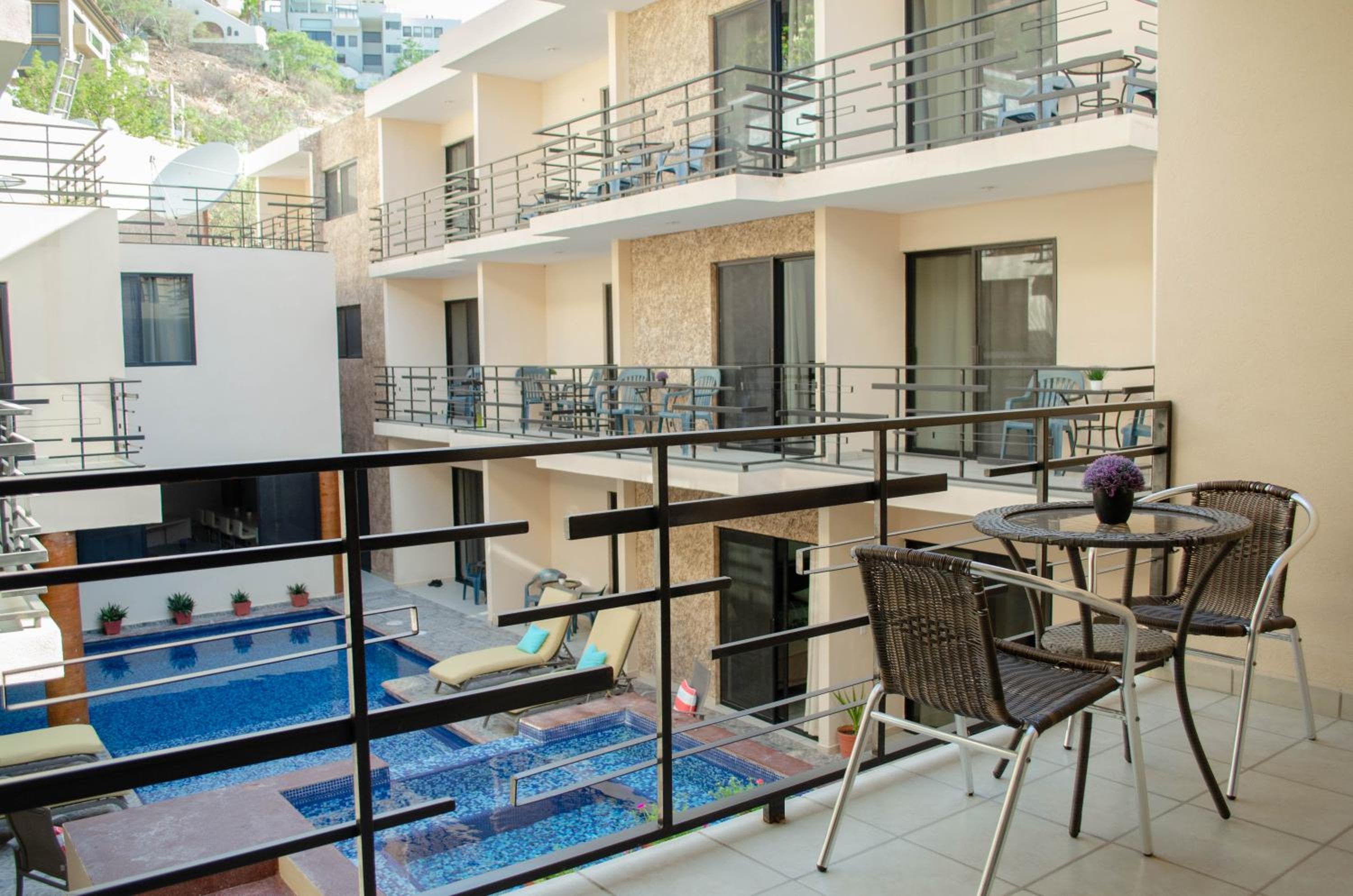 Pedregal Suites - Marina and Downtown — 14