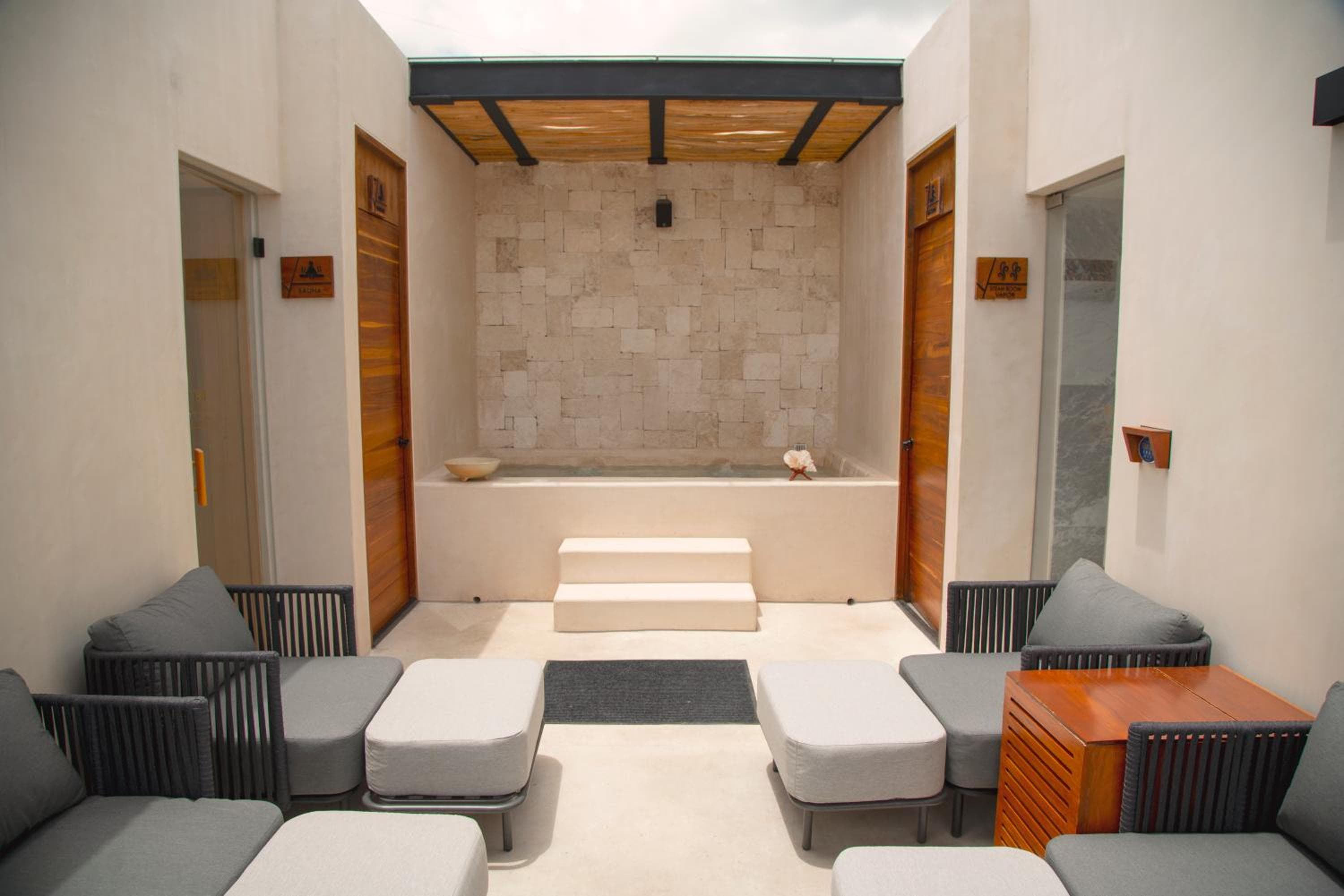 Hive Cancun by G Hotels — 26