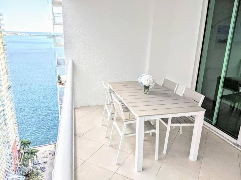 Vollständig renoviertes Einzimmerapartment im The Club — 20