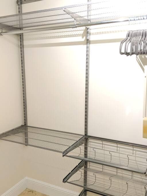 Vollständig renoviertes Einzimmerapartment im The Club — 13