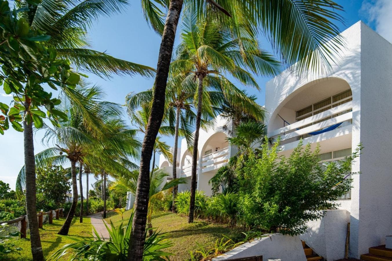 Hotel Maya Caribe Faranda Cancún — 7