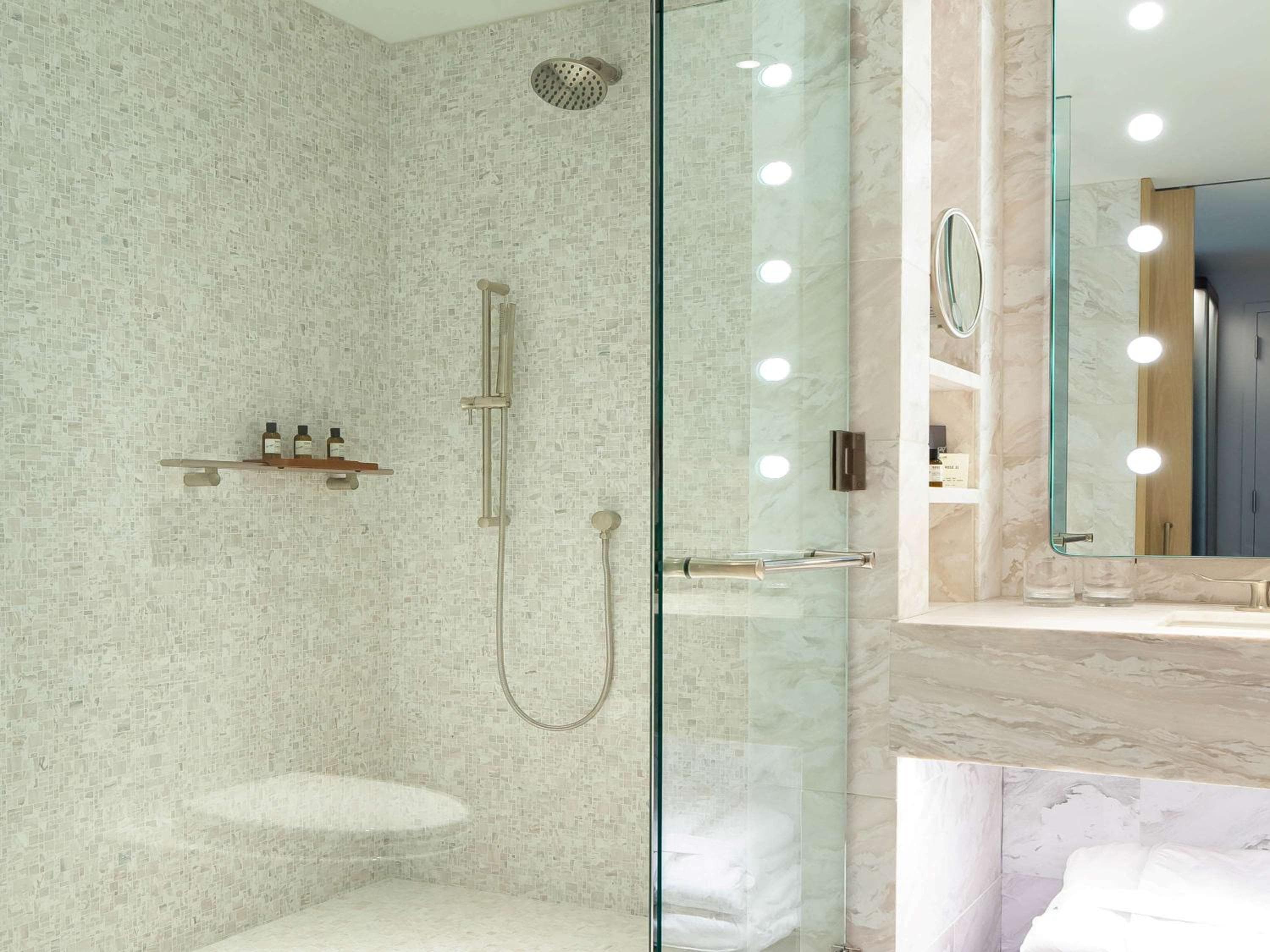 Fairmont Century Plaza Los Angeles at Beverly Hills — 9