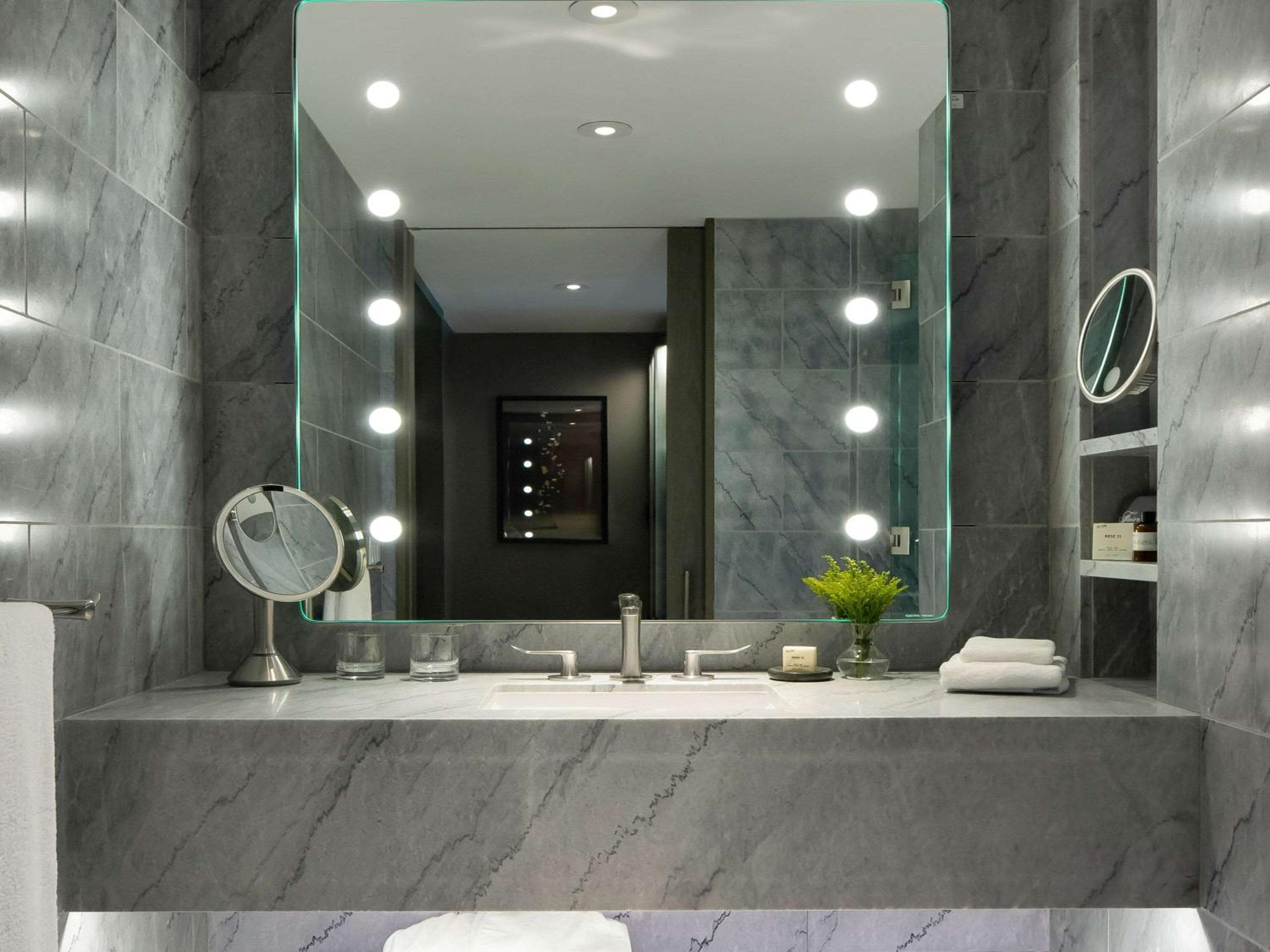 Fairmont Century Plaza Los Angeles at Beverly Hills — 19