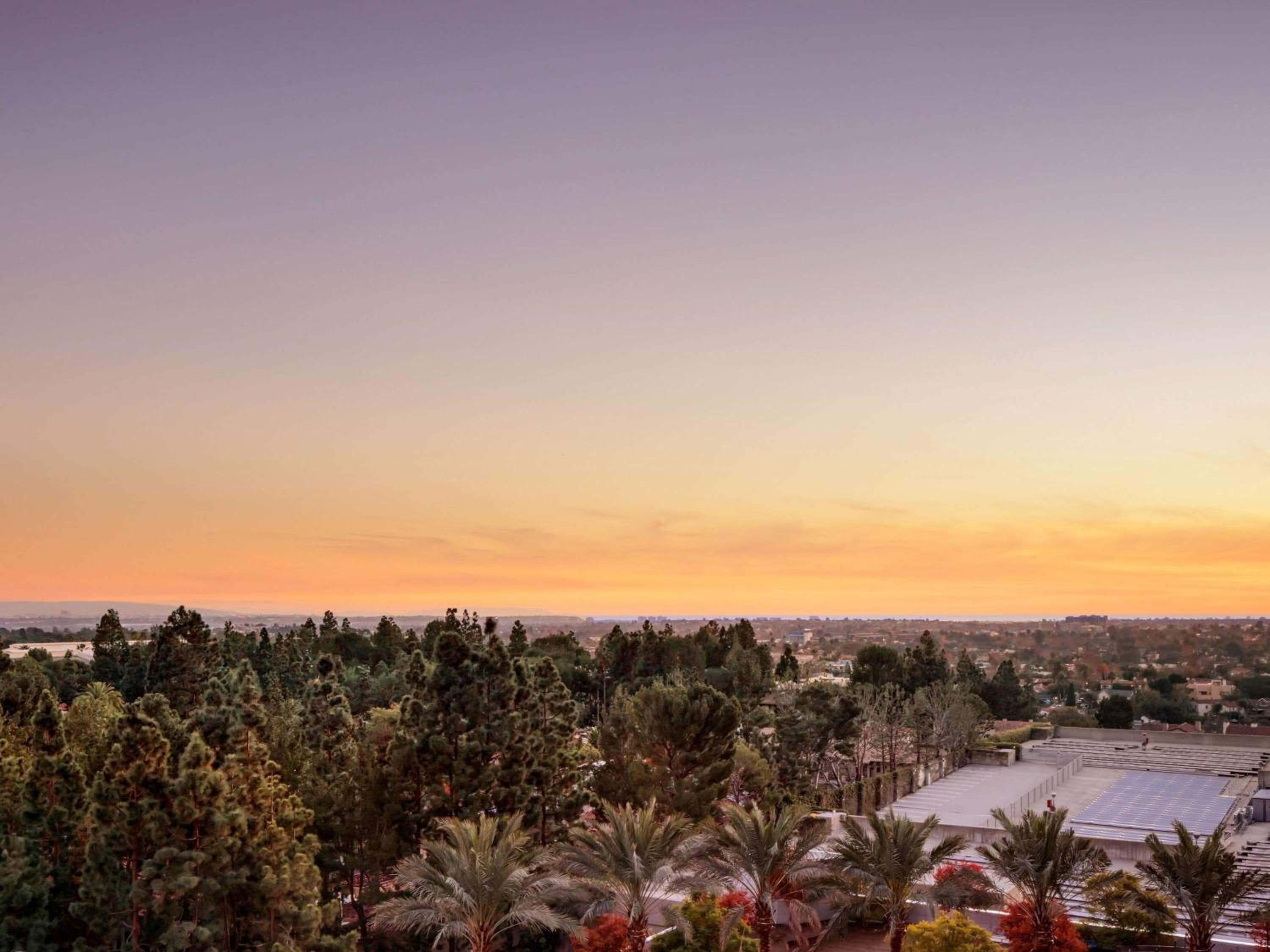Fairmont Century Plaza Los Angeles at Beverly Hills — 4