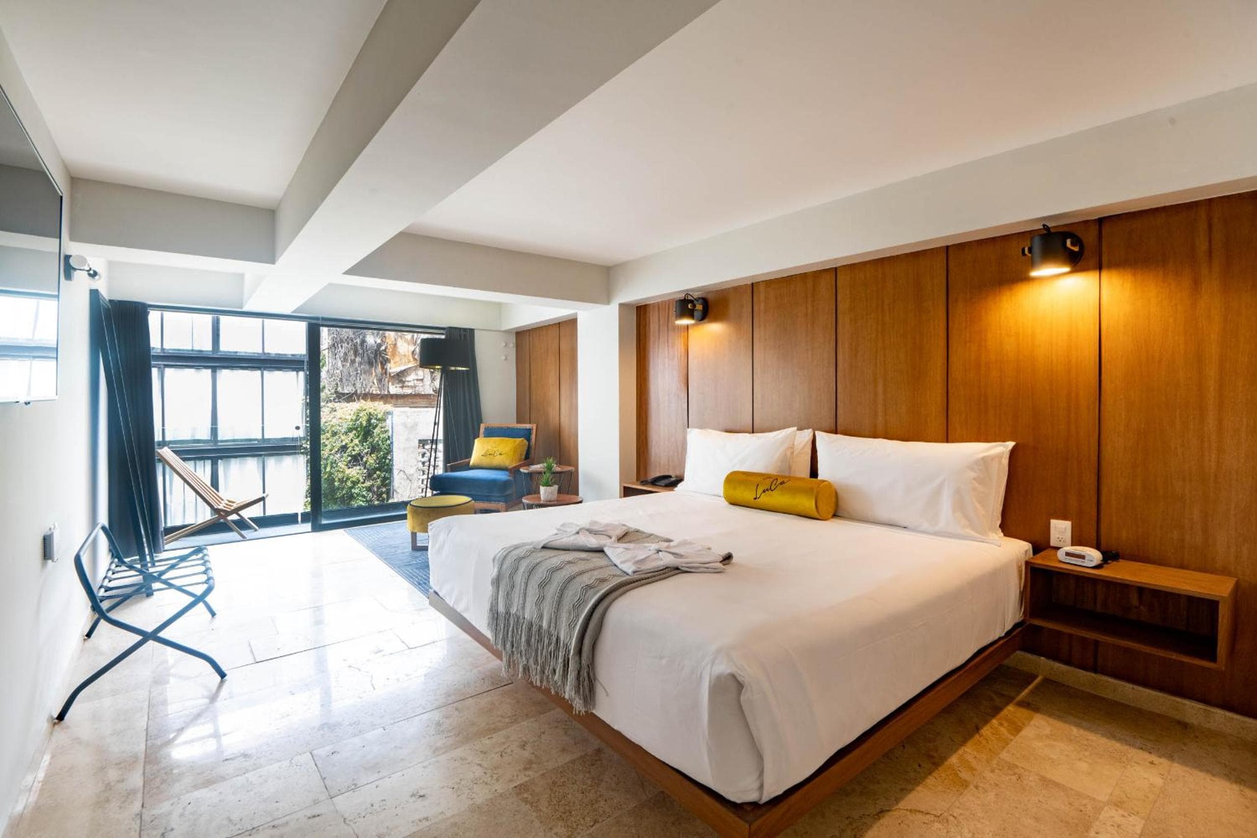 HOTEL LUCA — 7