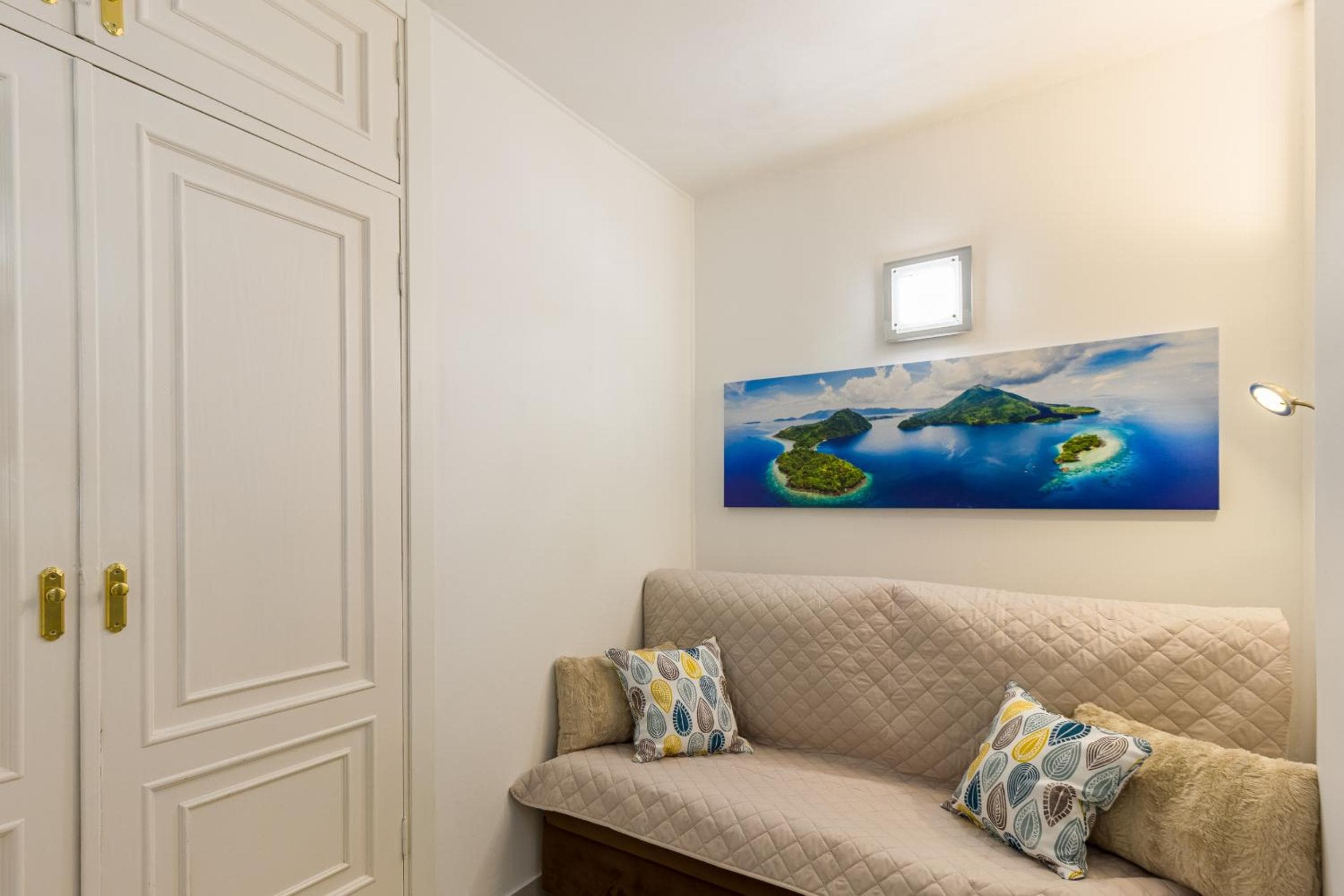 FantasticStylish & AirCon, near LasAmericas beach — 2