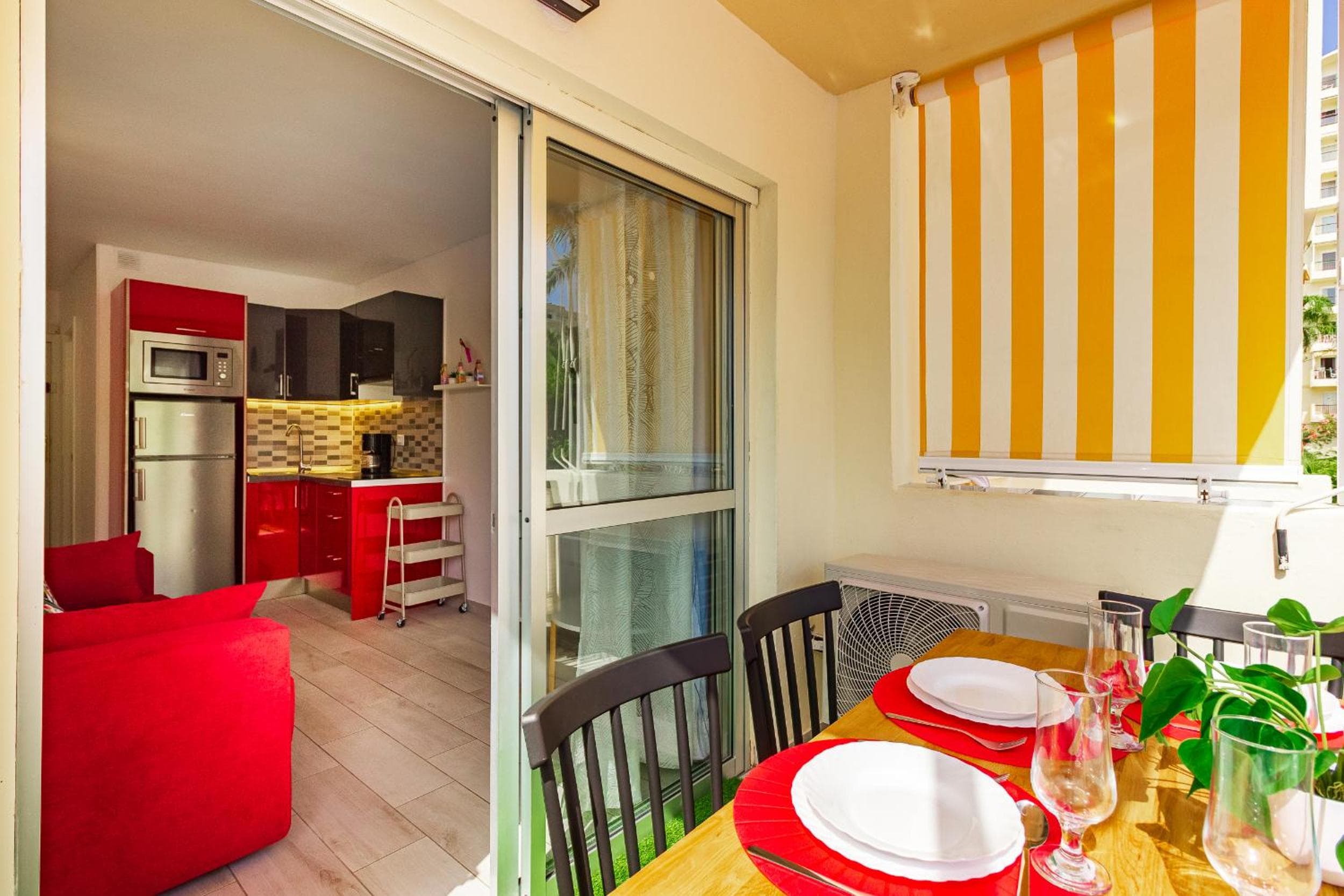 FantasticStylish & AirCon, near LasAmericas beach — 5