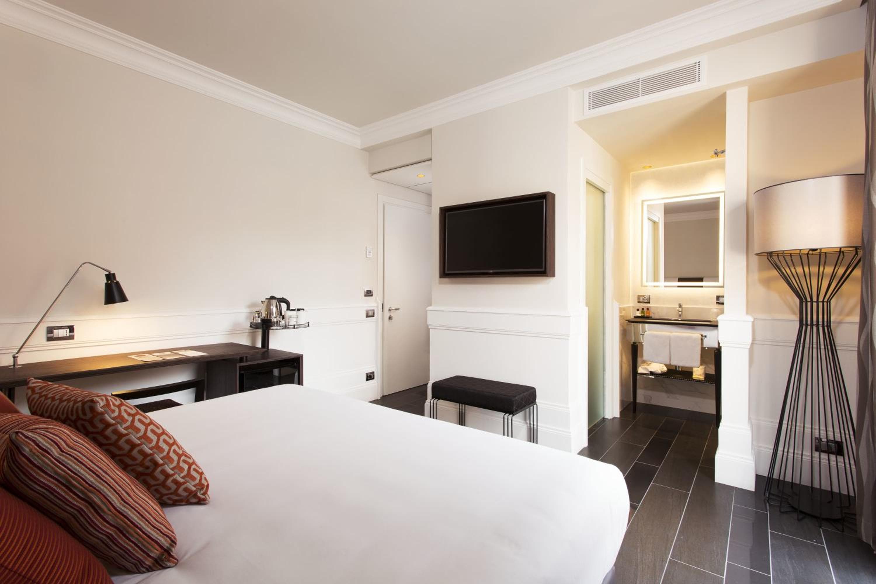Palazzo Navona Hotel — 24