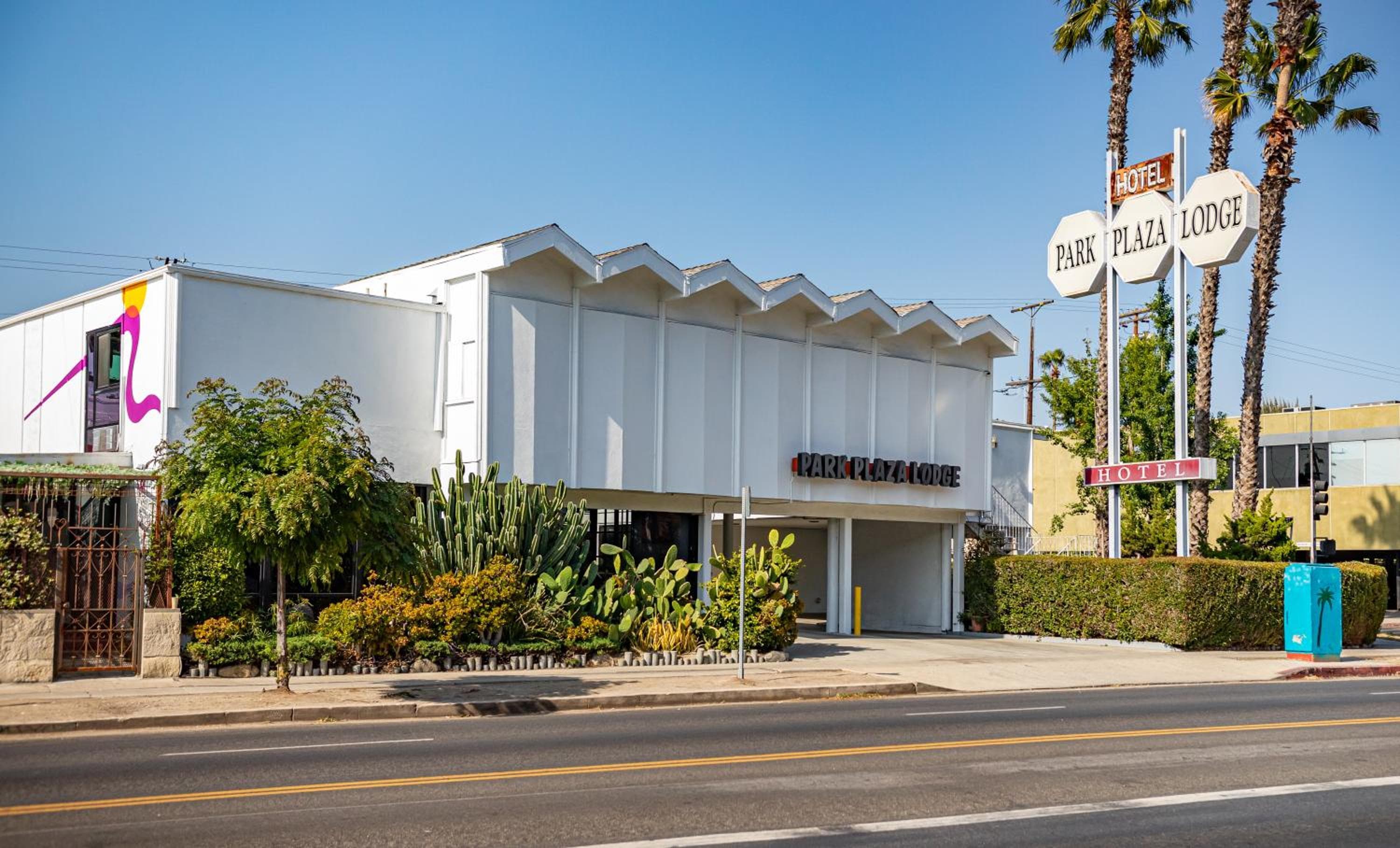 Park Plaza Lodge — 2
