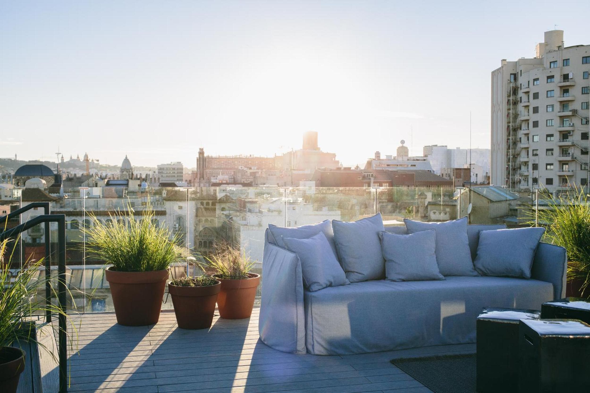 Yurban Trafalgar Hotel — 5