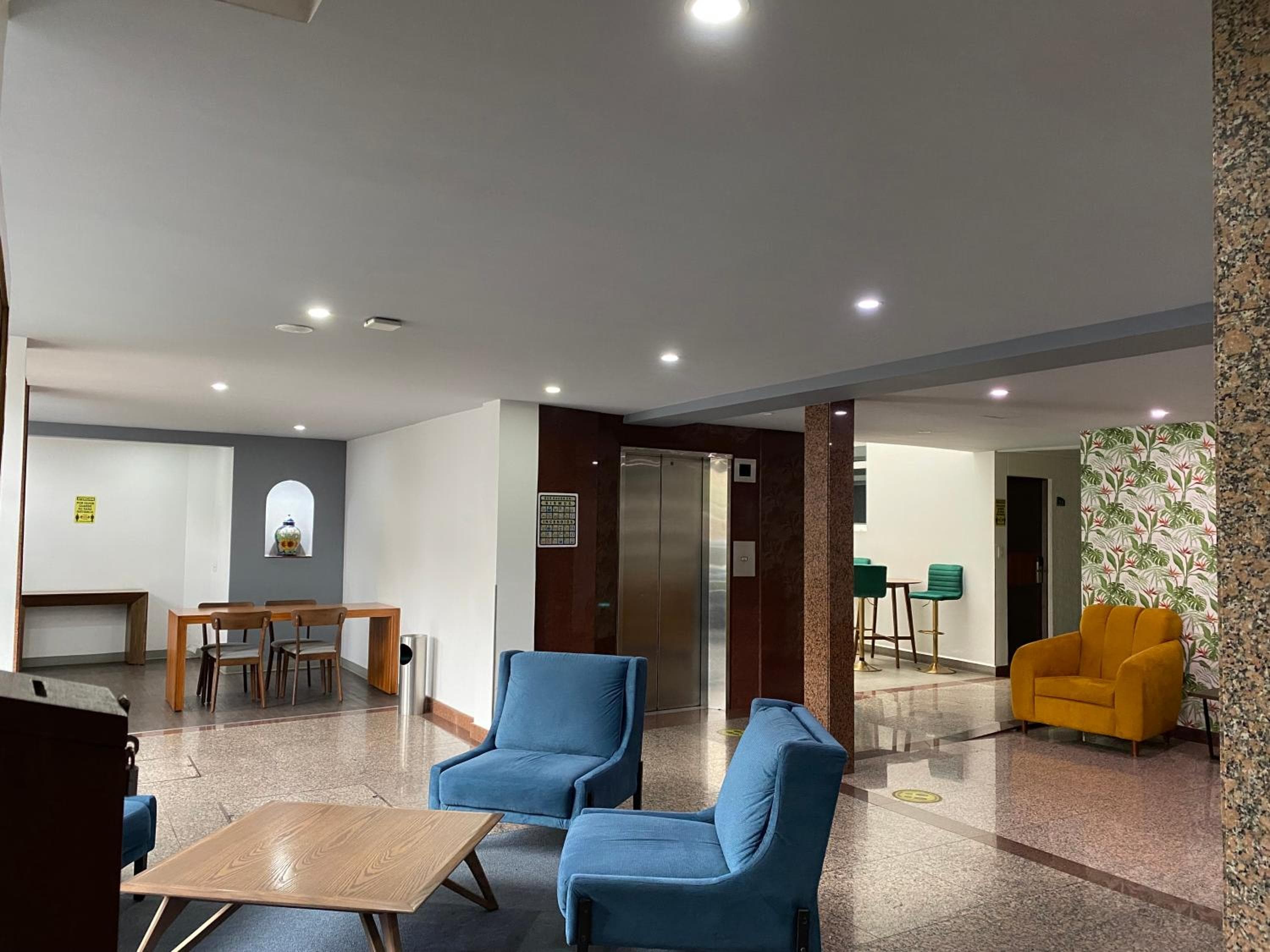 Hotel Menara — 14