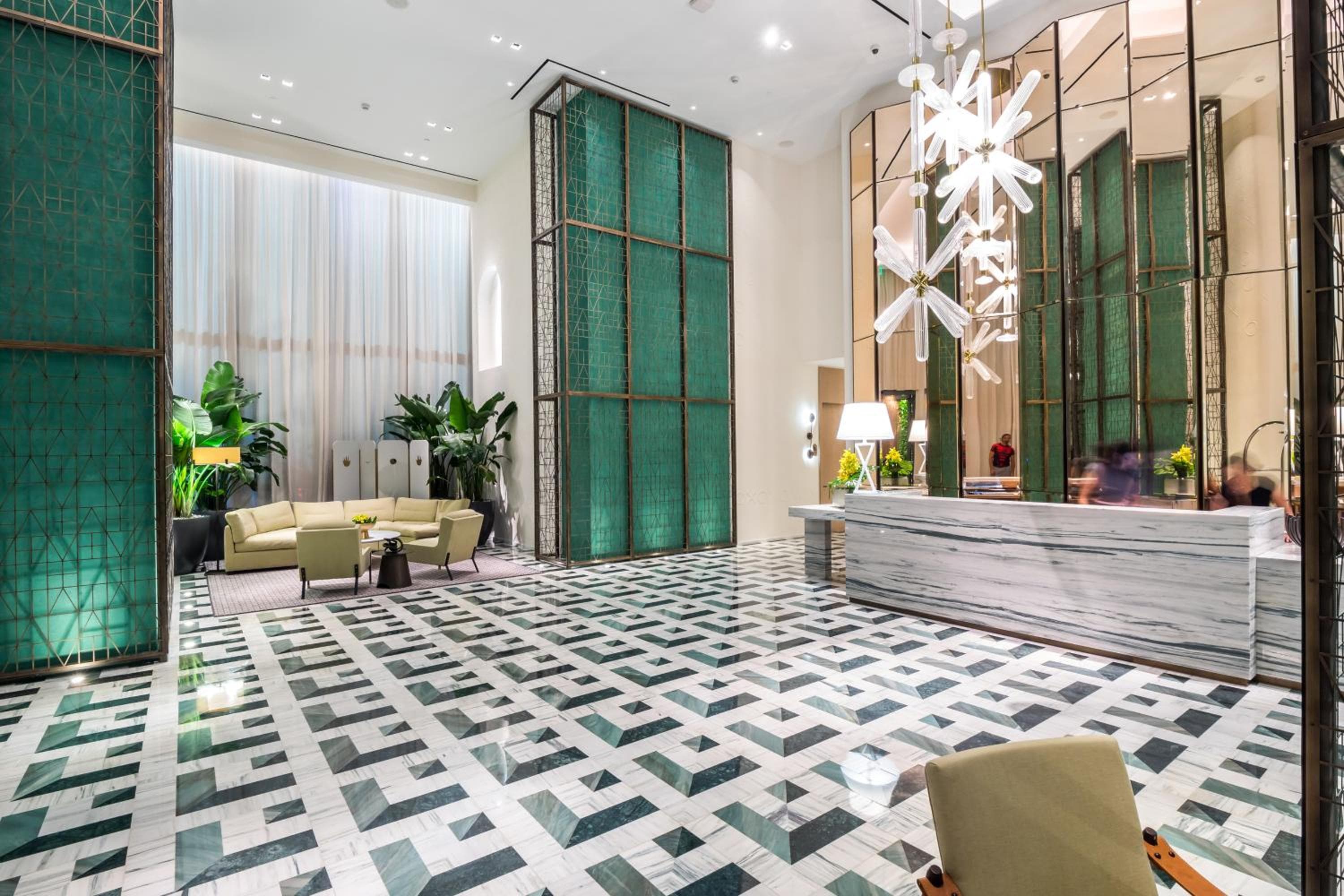 Suites im SLS Lux Brickell geführt von CE — 6